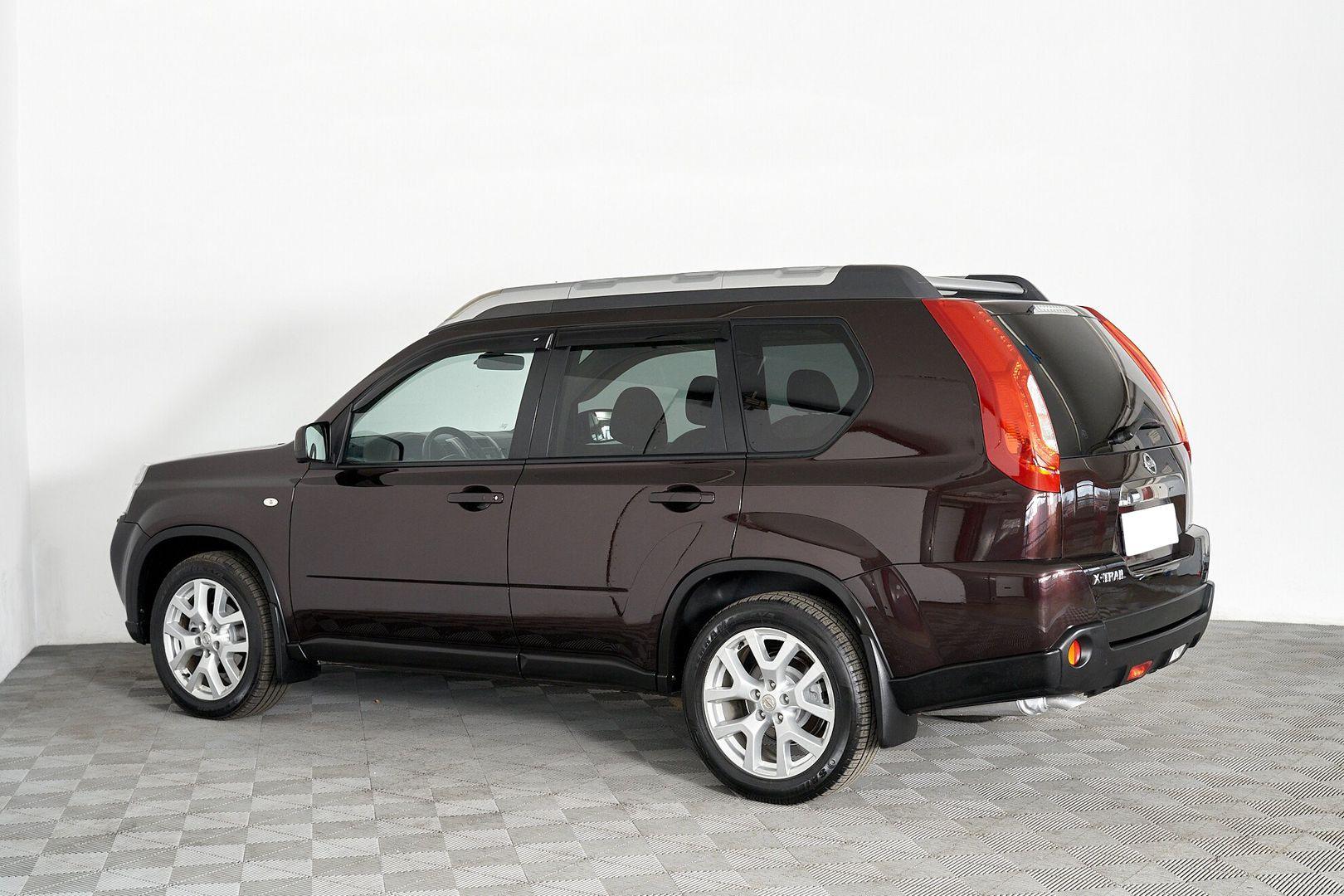 Nissan X-Trail 2014, коричневый