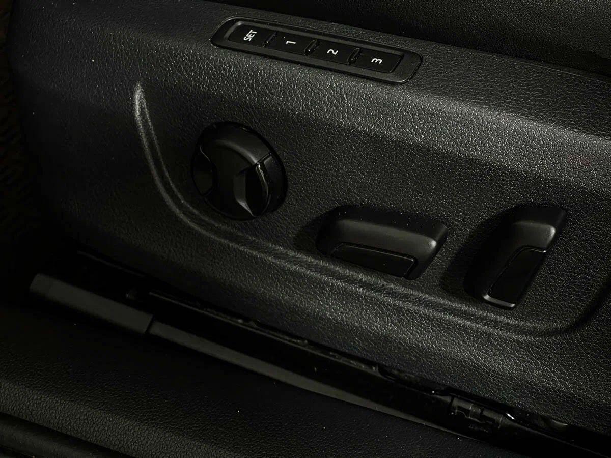 Skoda Superb 2019, черный