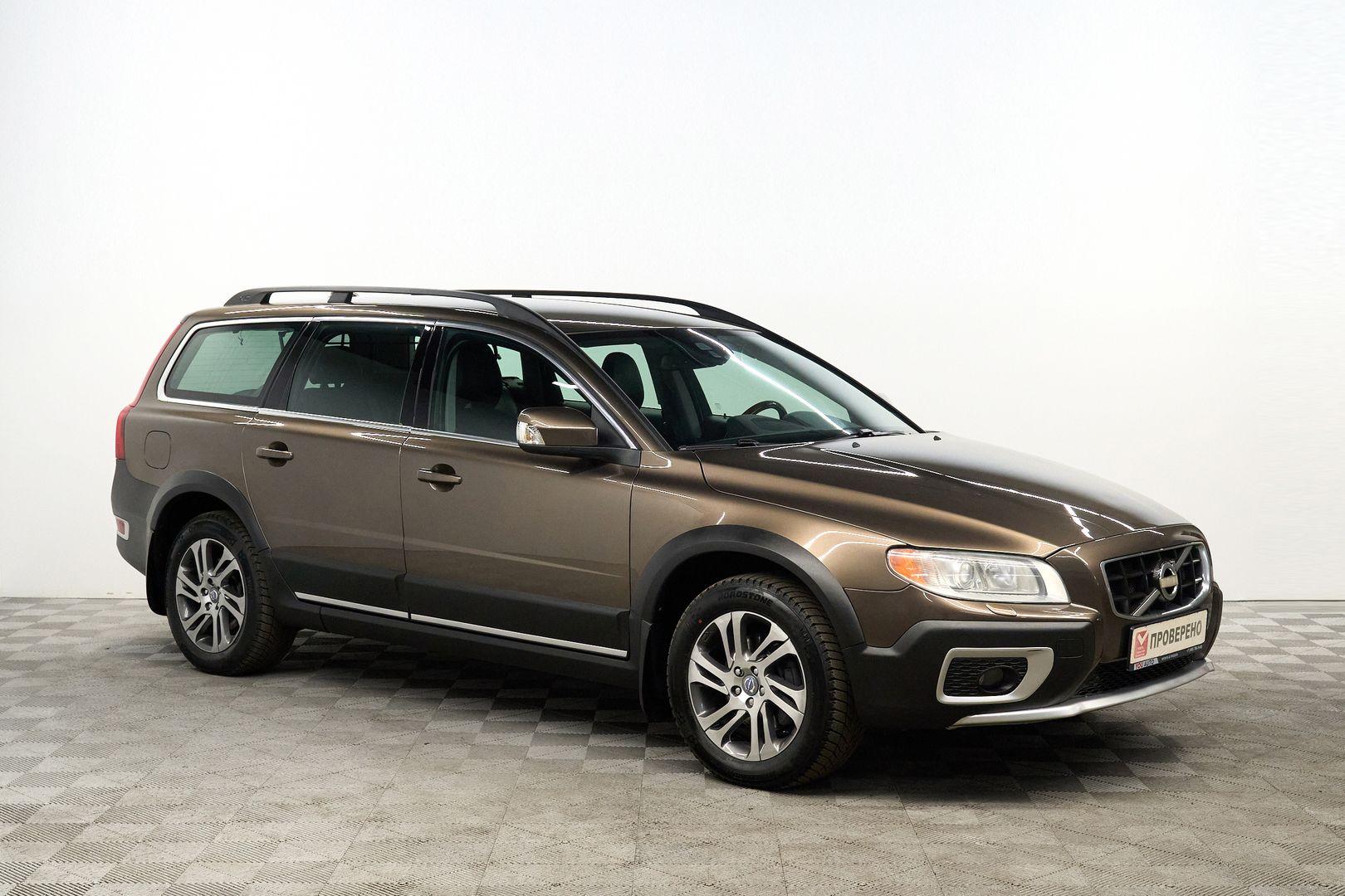 Volvo XC70 2012, коричневый