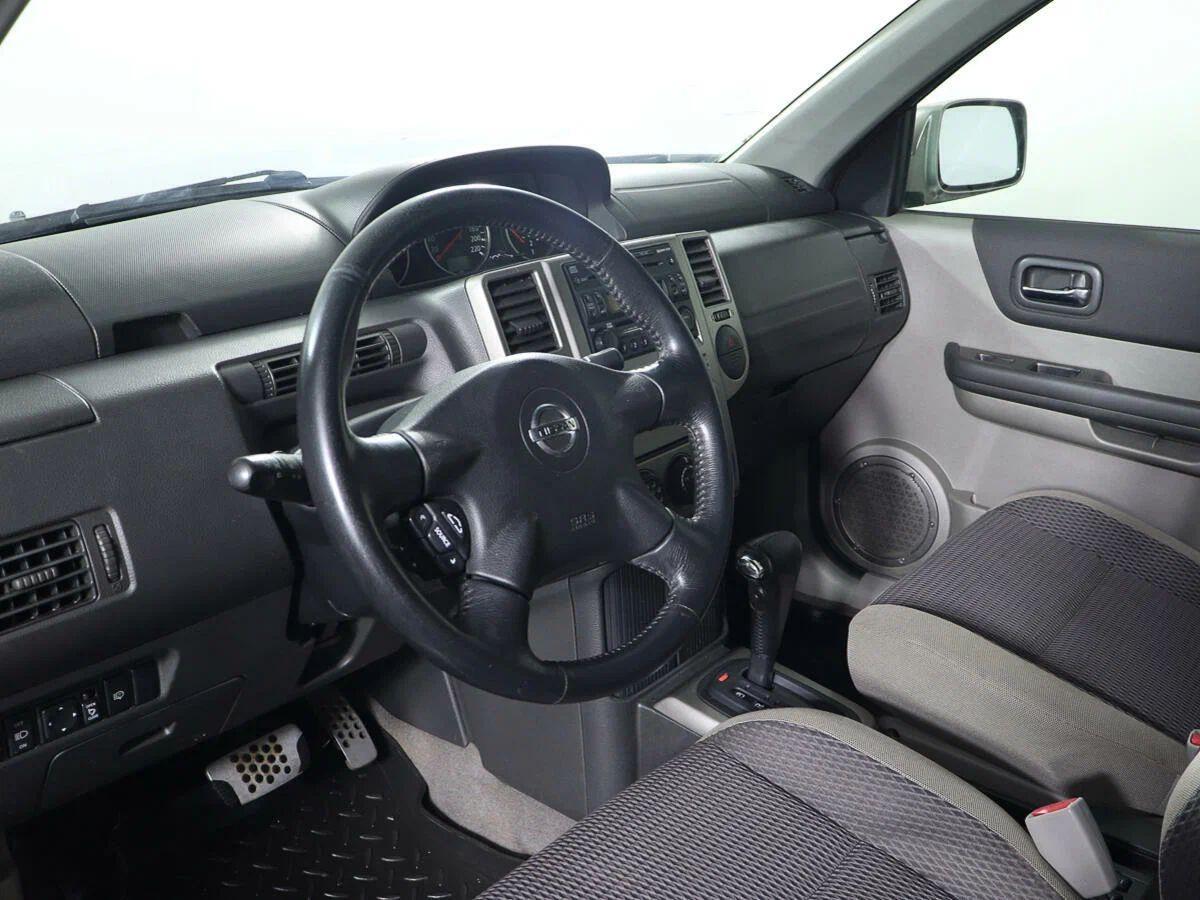 Nissan X-Trail 2006, серый
