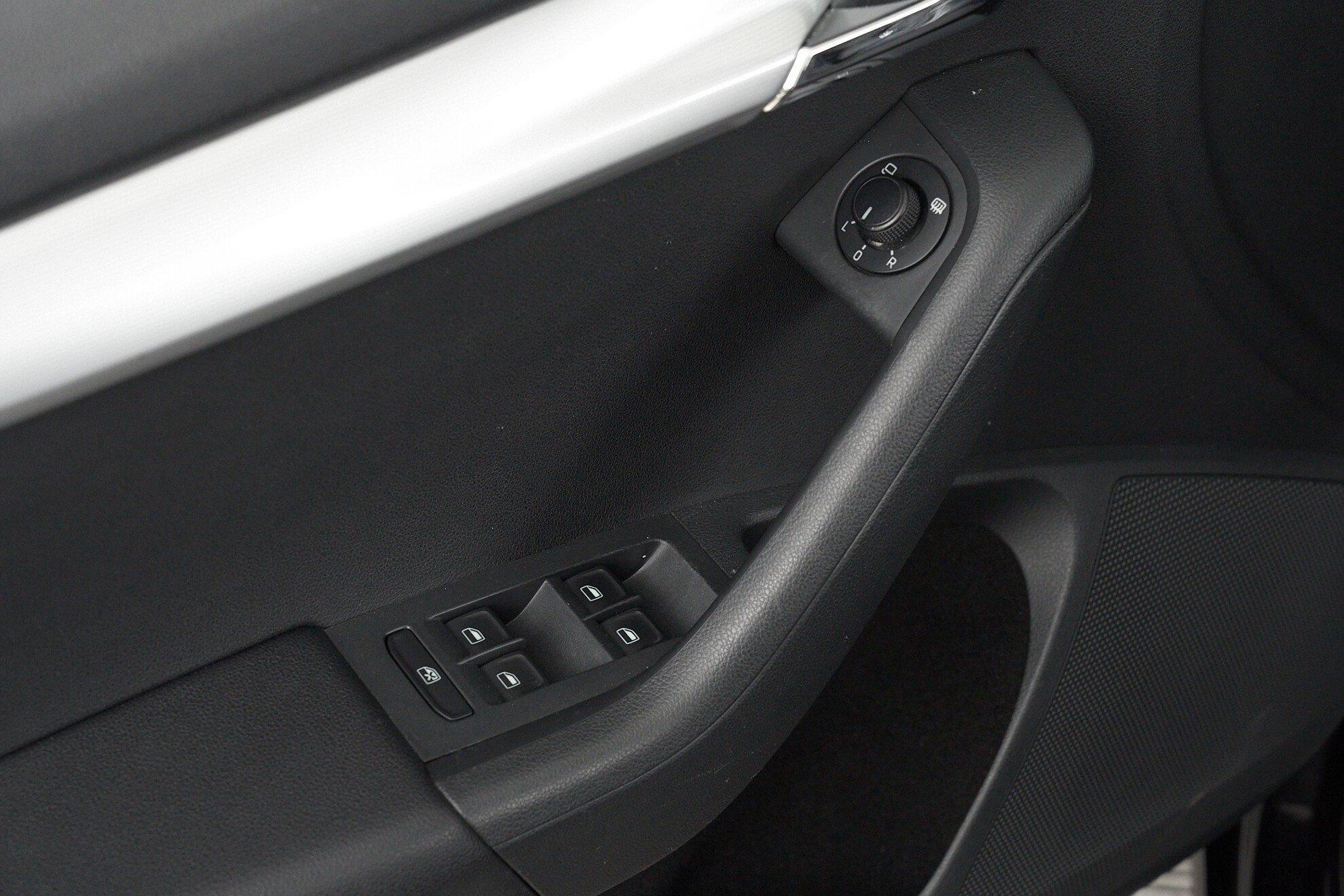 Skoda Octavia 2014, черный