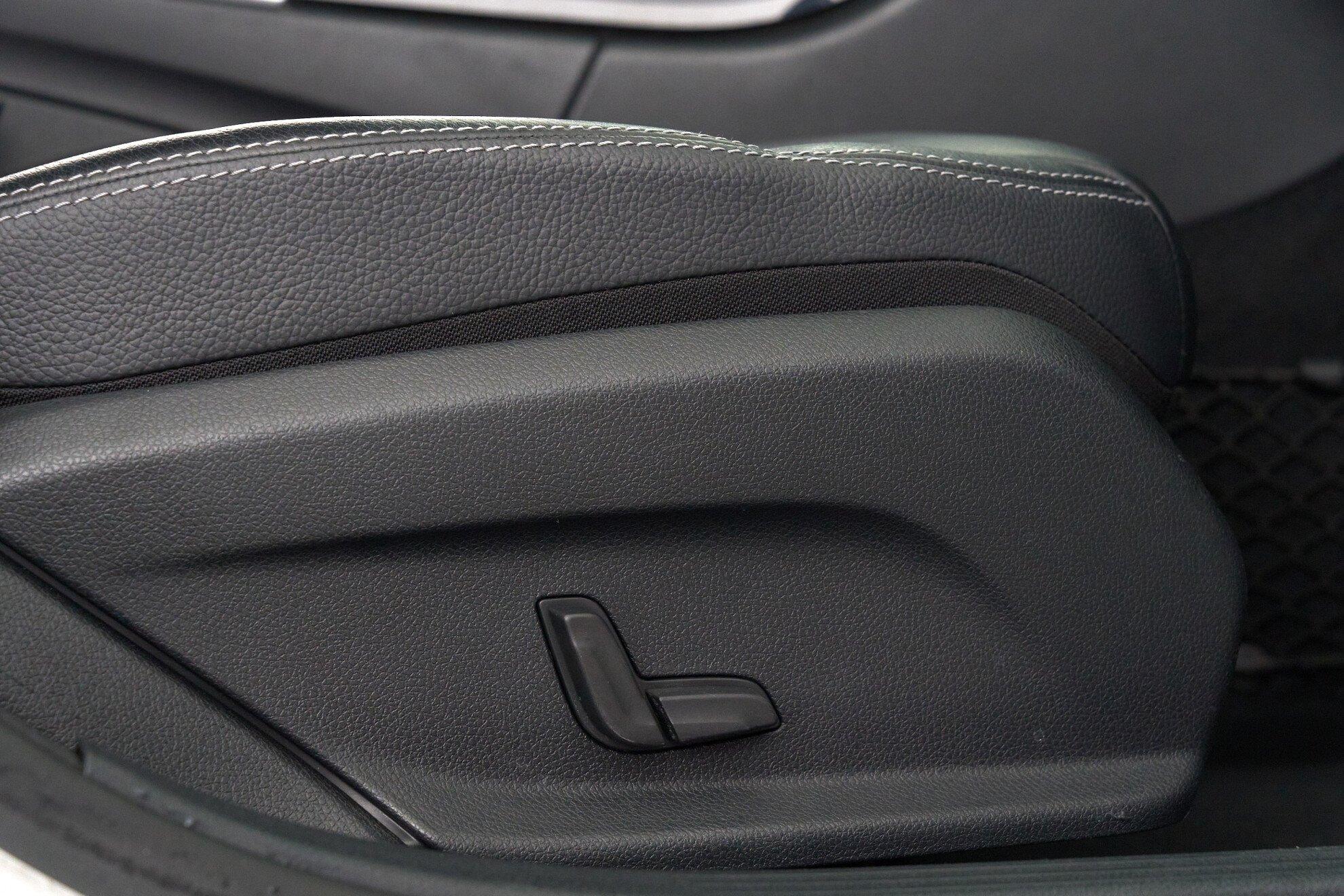Mercedes-Benz C-Класс 2014, белый