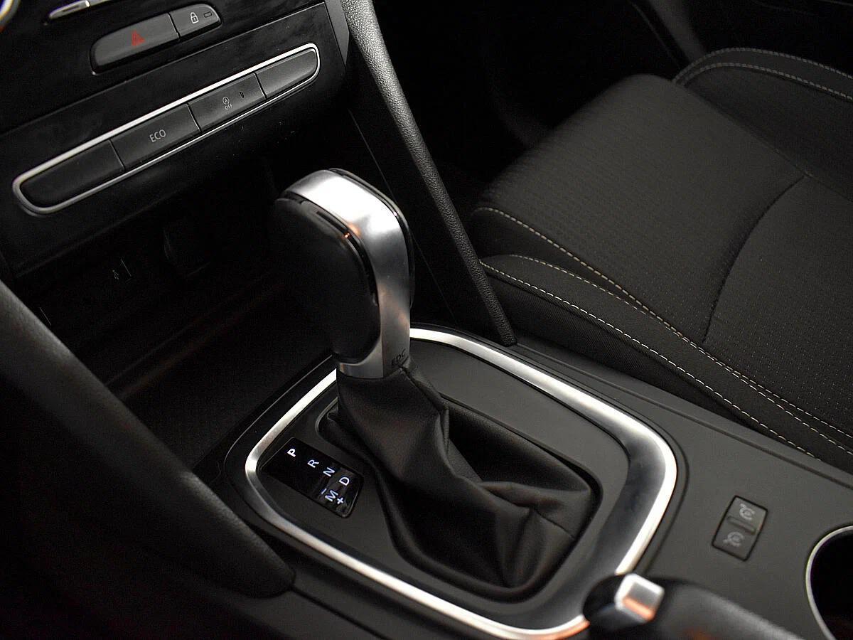 Renault Megane 2017, черный