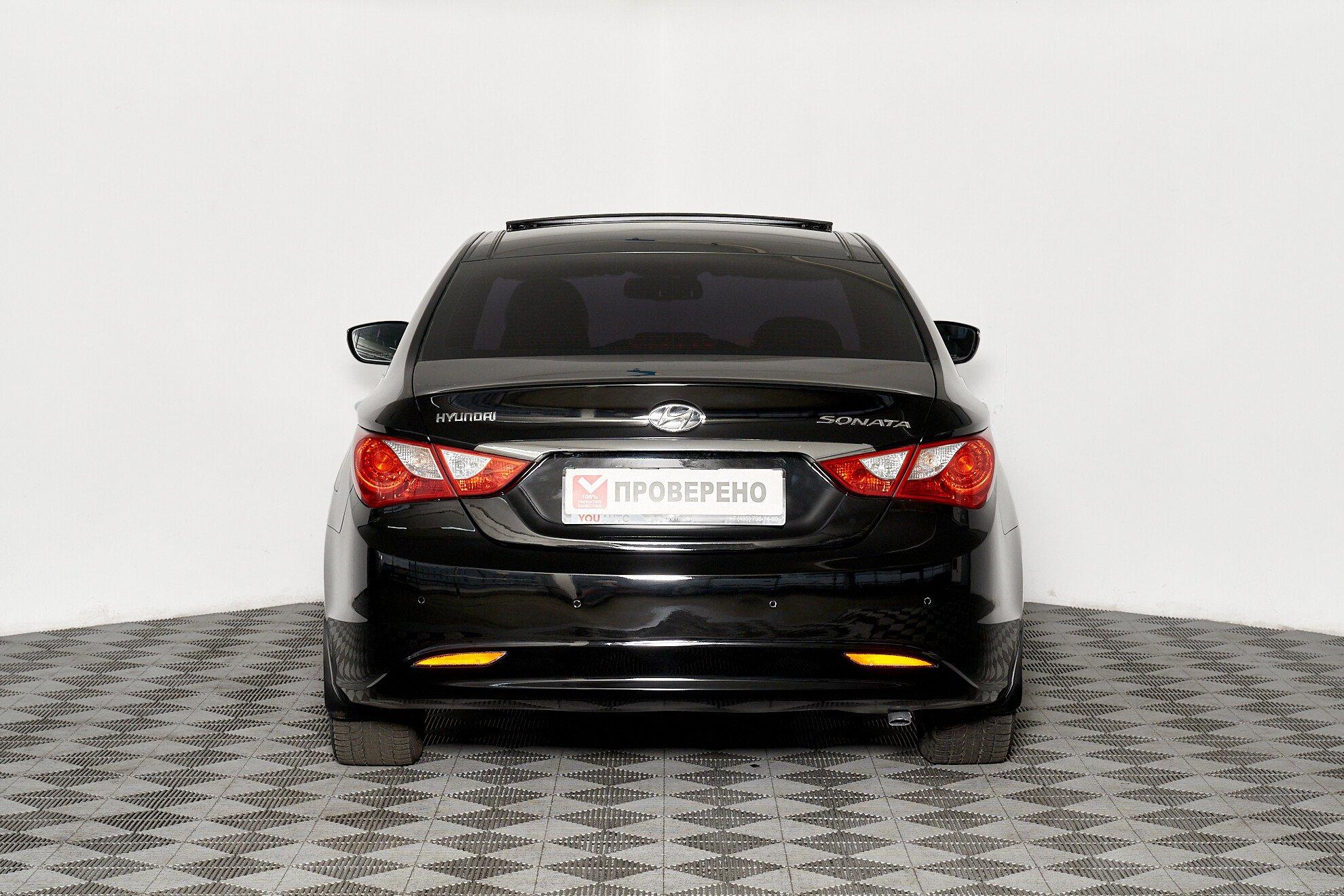 Hyundai Sonata 2010, черный