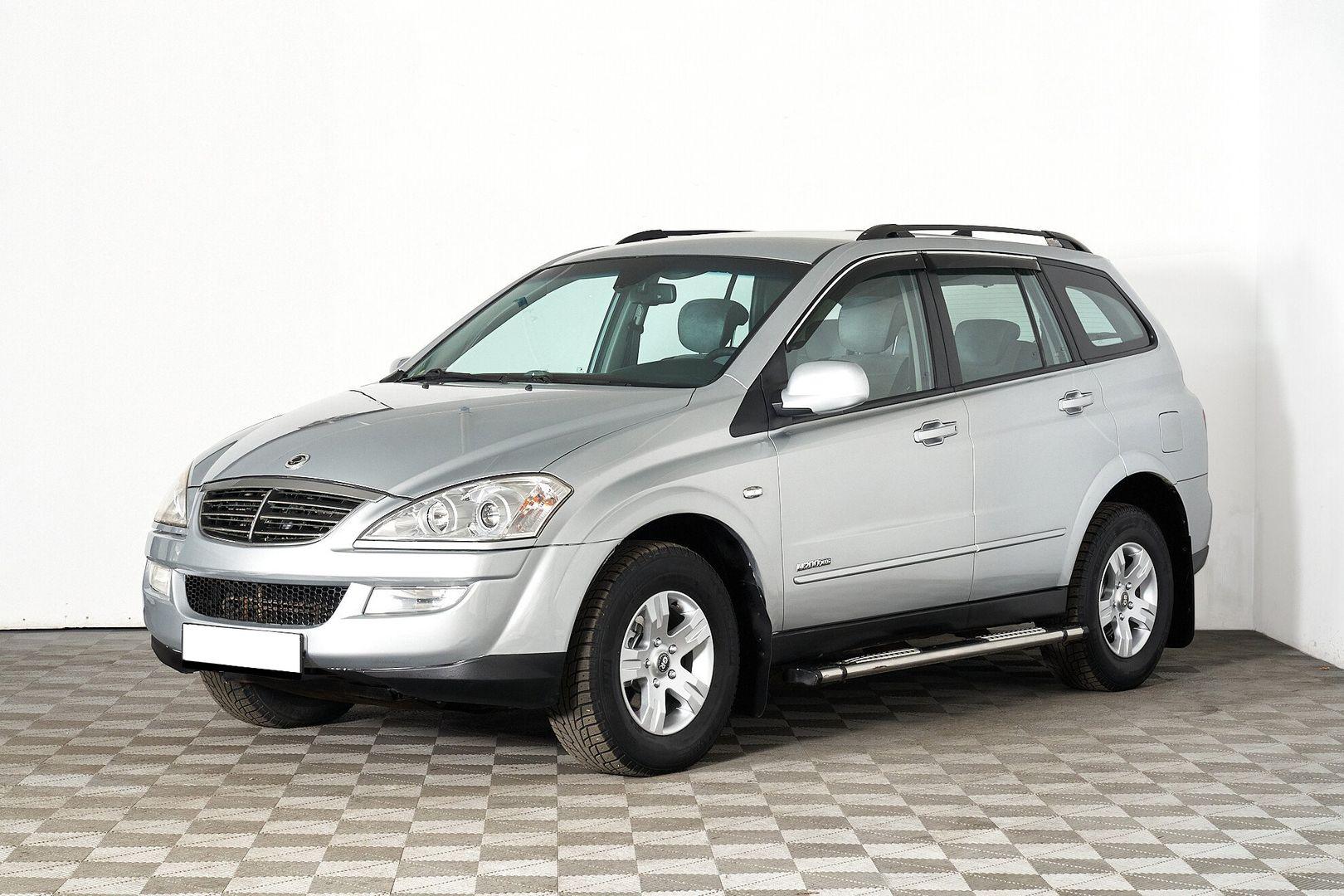 SsangYong Kyron 2012, серебряный