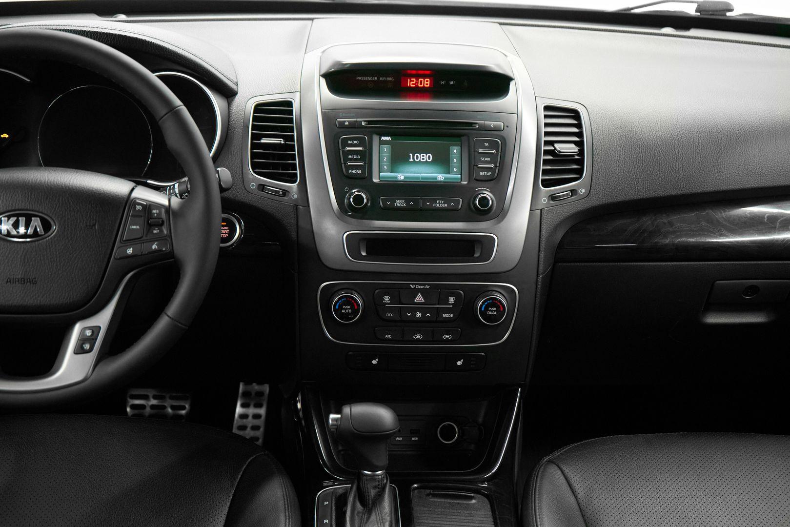 Kia Sorento 2014, белый