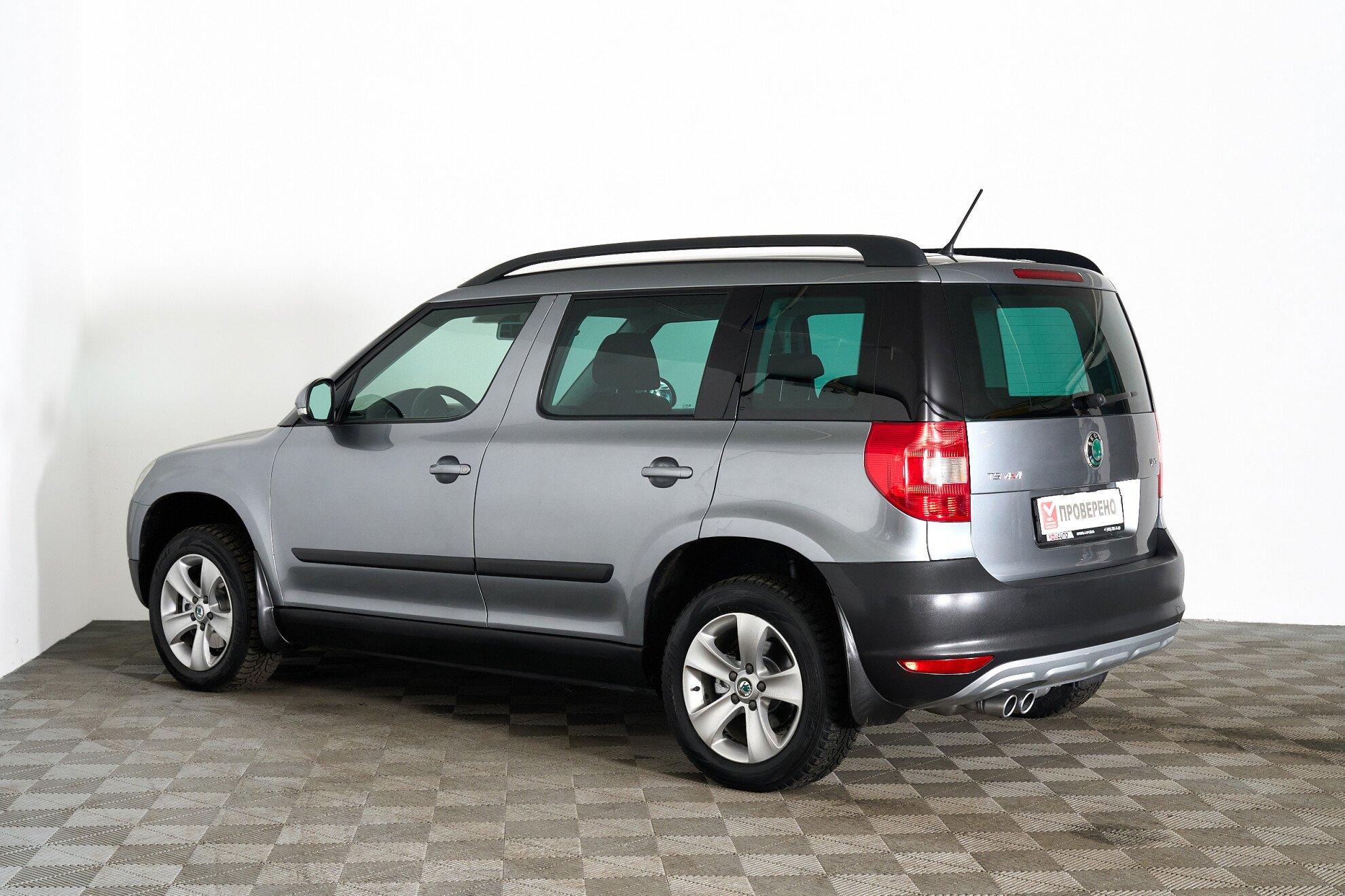 Skoda Yeti 2013, серый