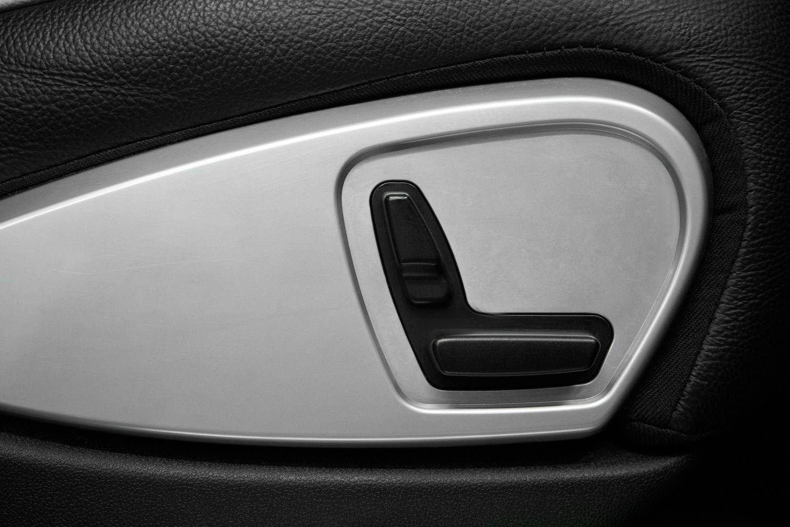 Mercedes-Benz M-Класс 2010, черный