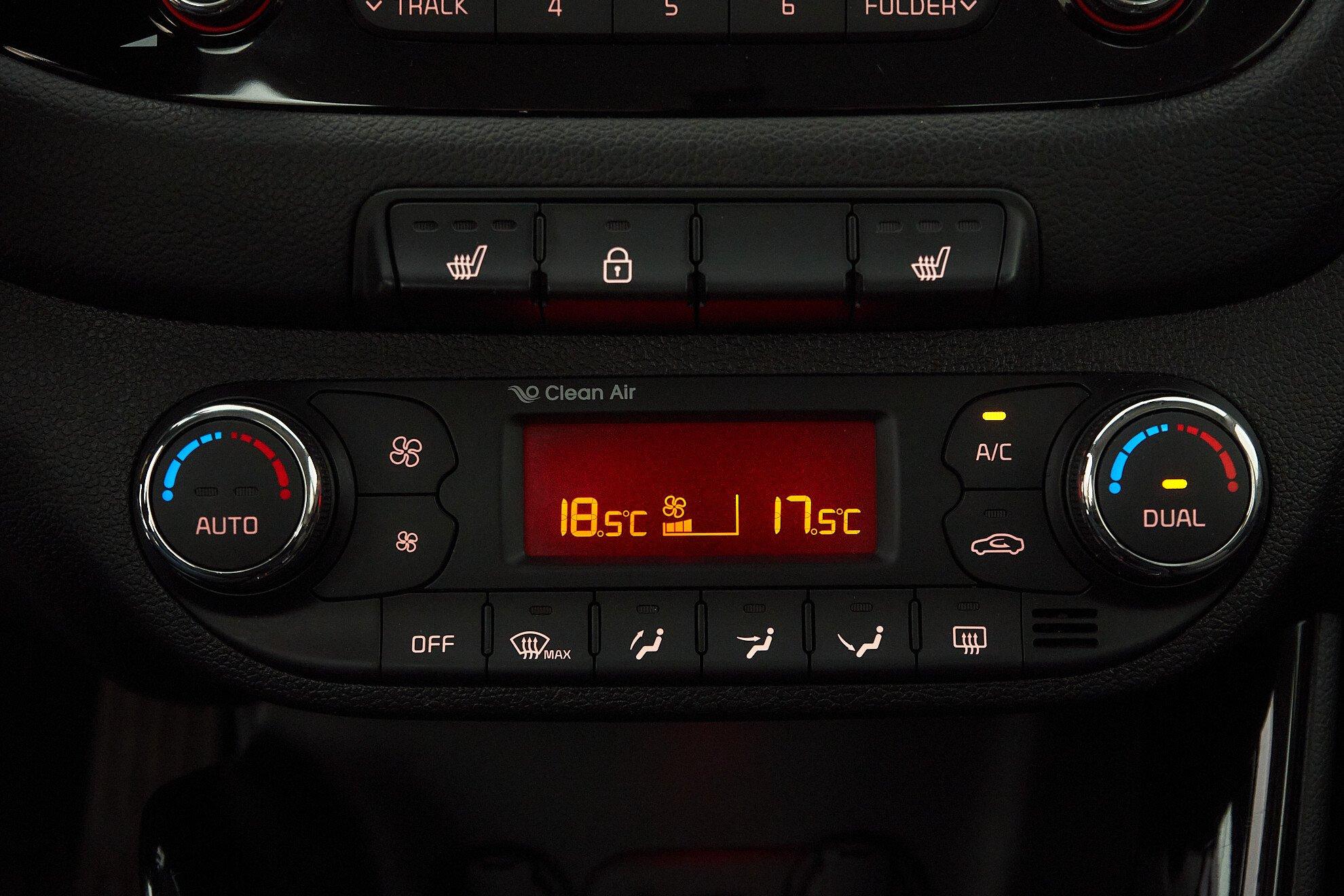 Kia Ceed 2015, синий