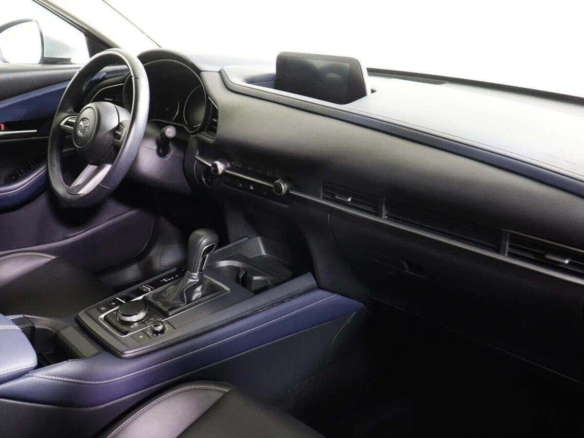 Mazda CX-30 2020, серебряный