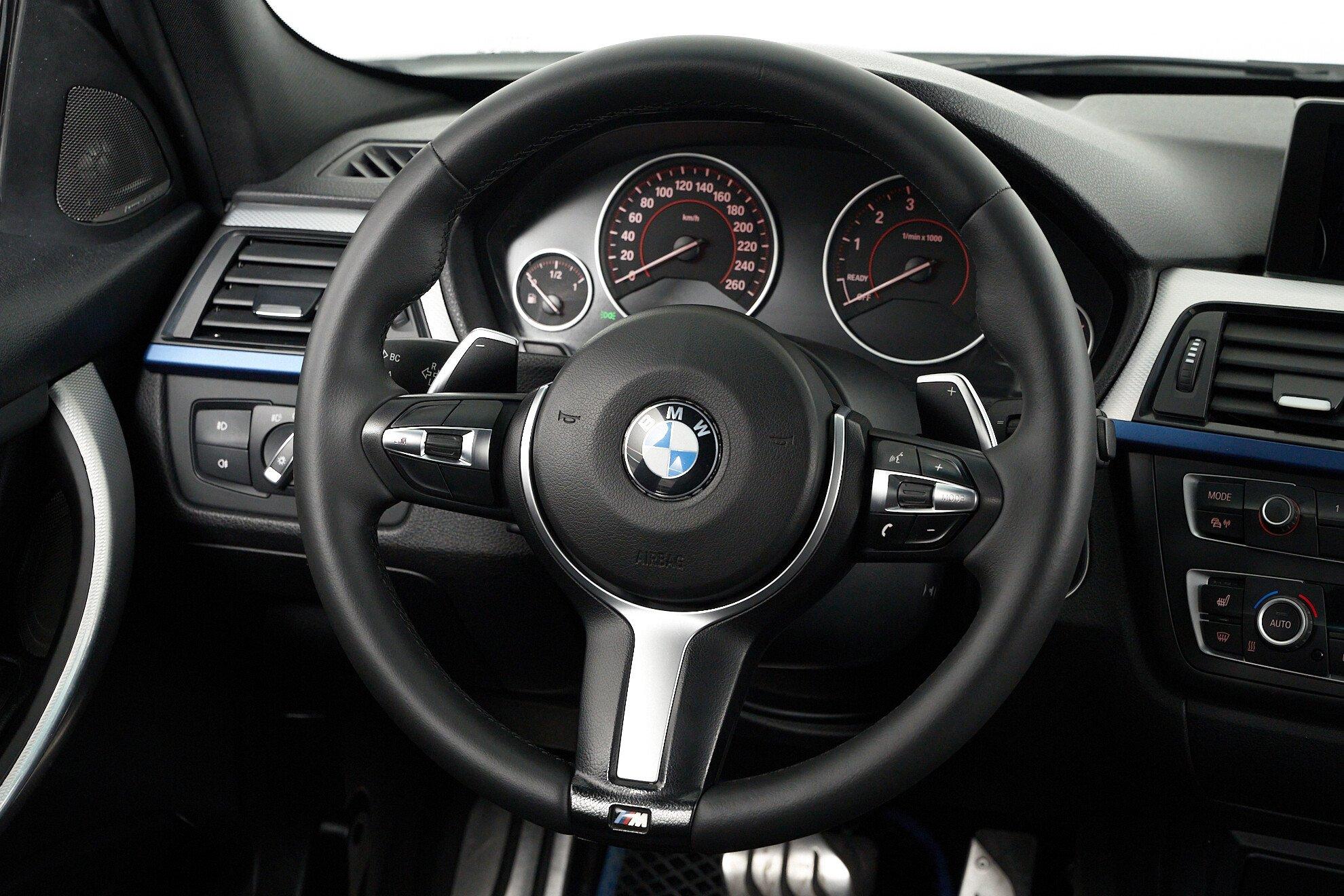 BMW 3 серии 2014, белый