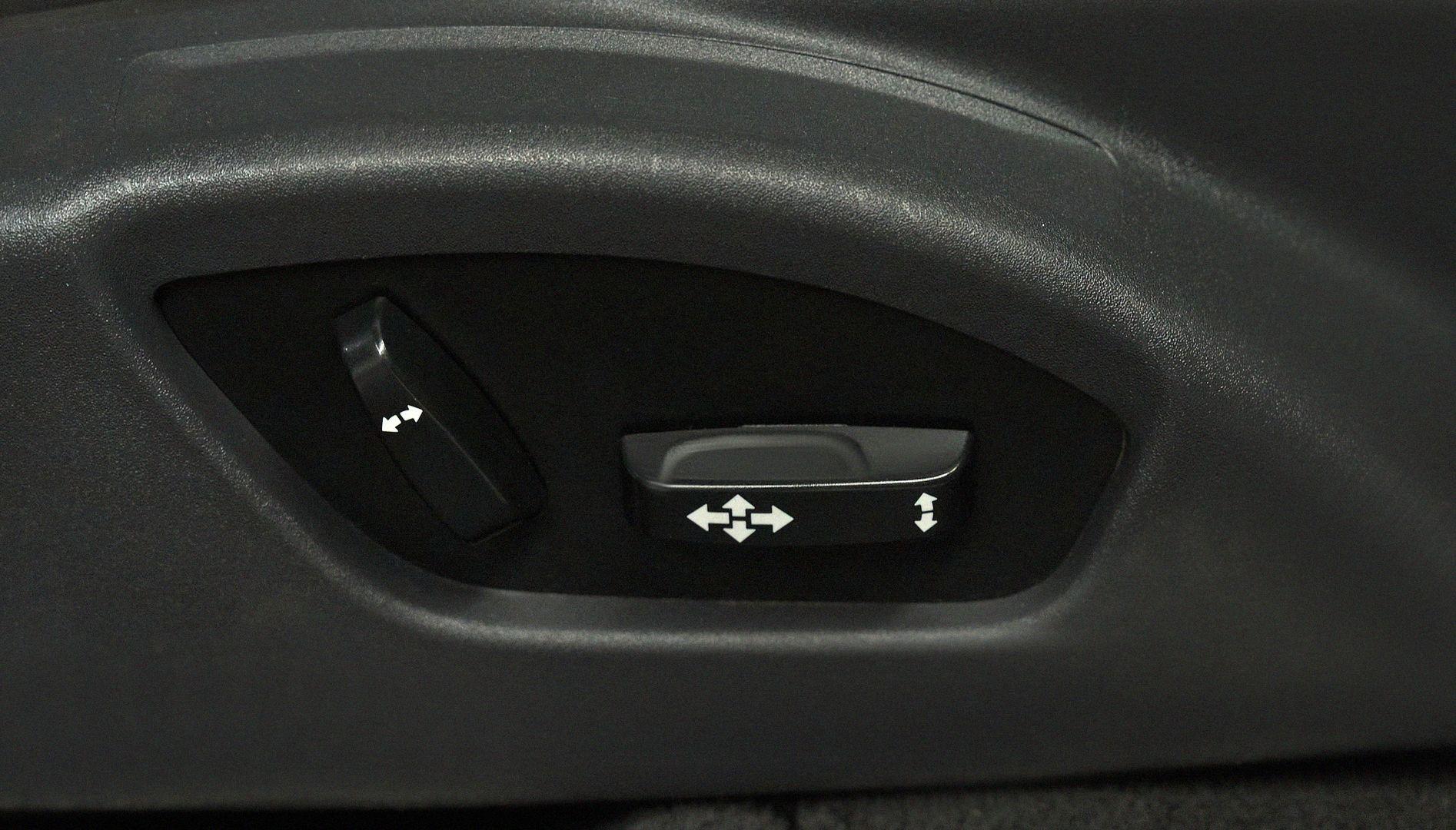 Volvo XC70 2012, коричневый