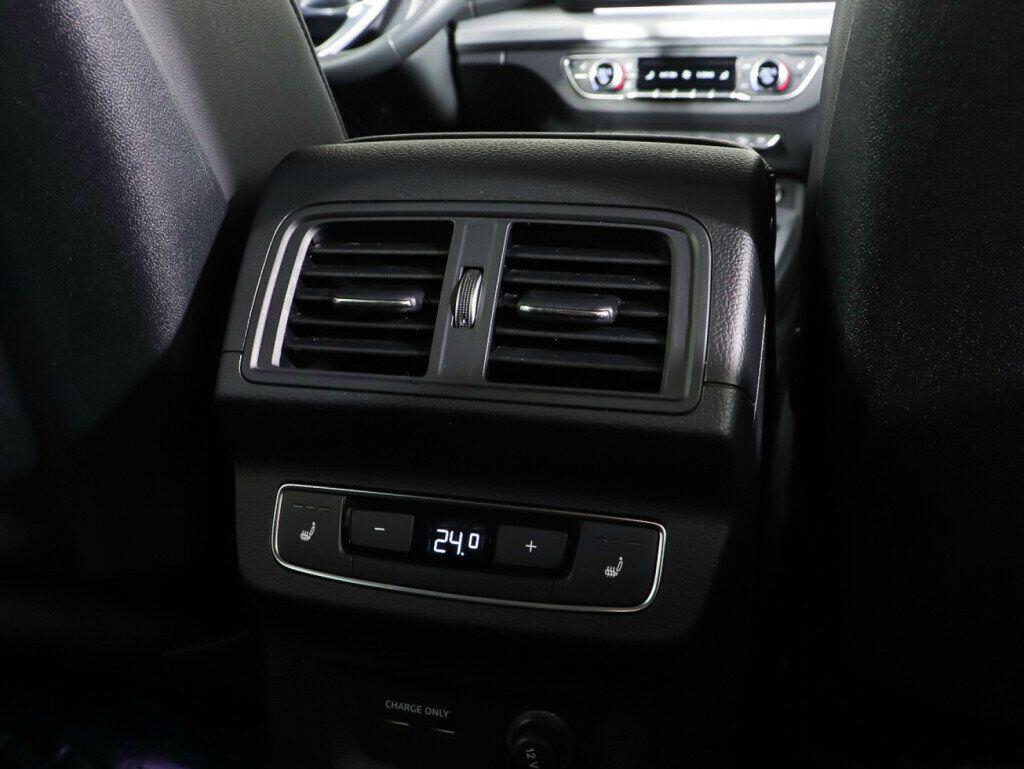 Audi Q5 2021, синий