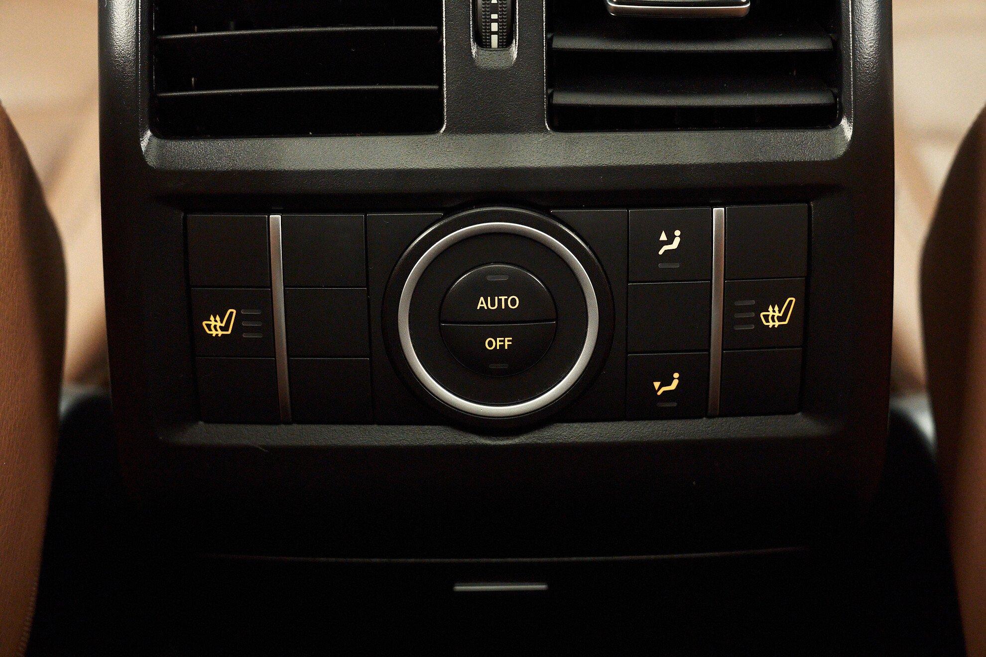 Mercedes-Benz GLS 2016, белый