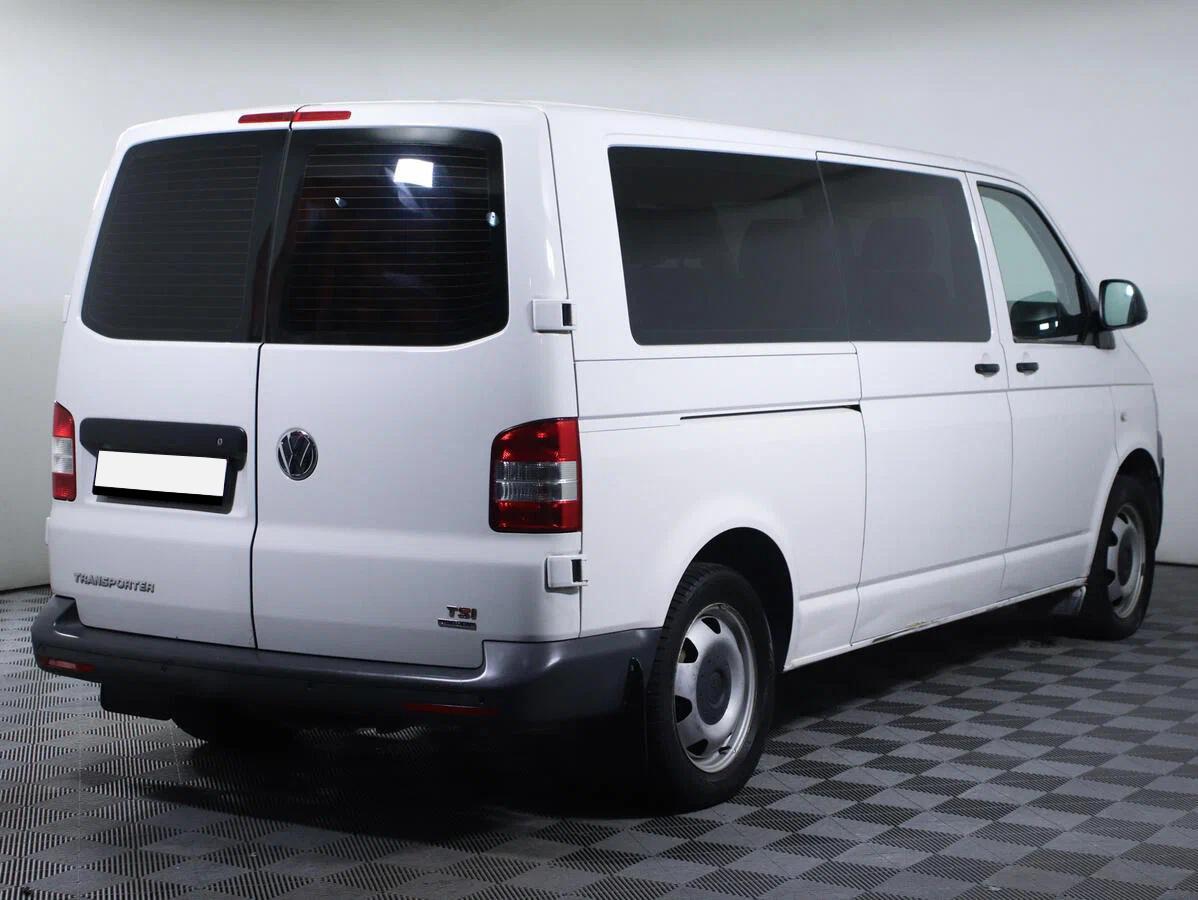 Volkswagen Transporter 2014, белый