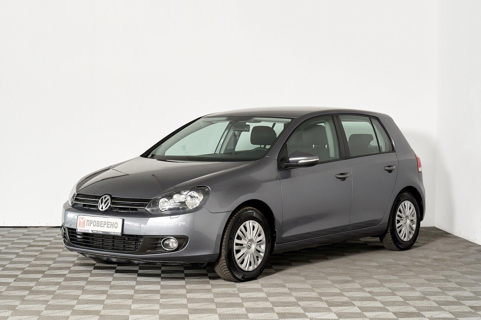 Volkswagen Golf 2012, серый