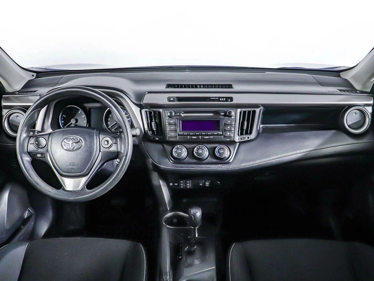 Toyota RAV4 2018, черный