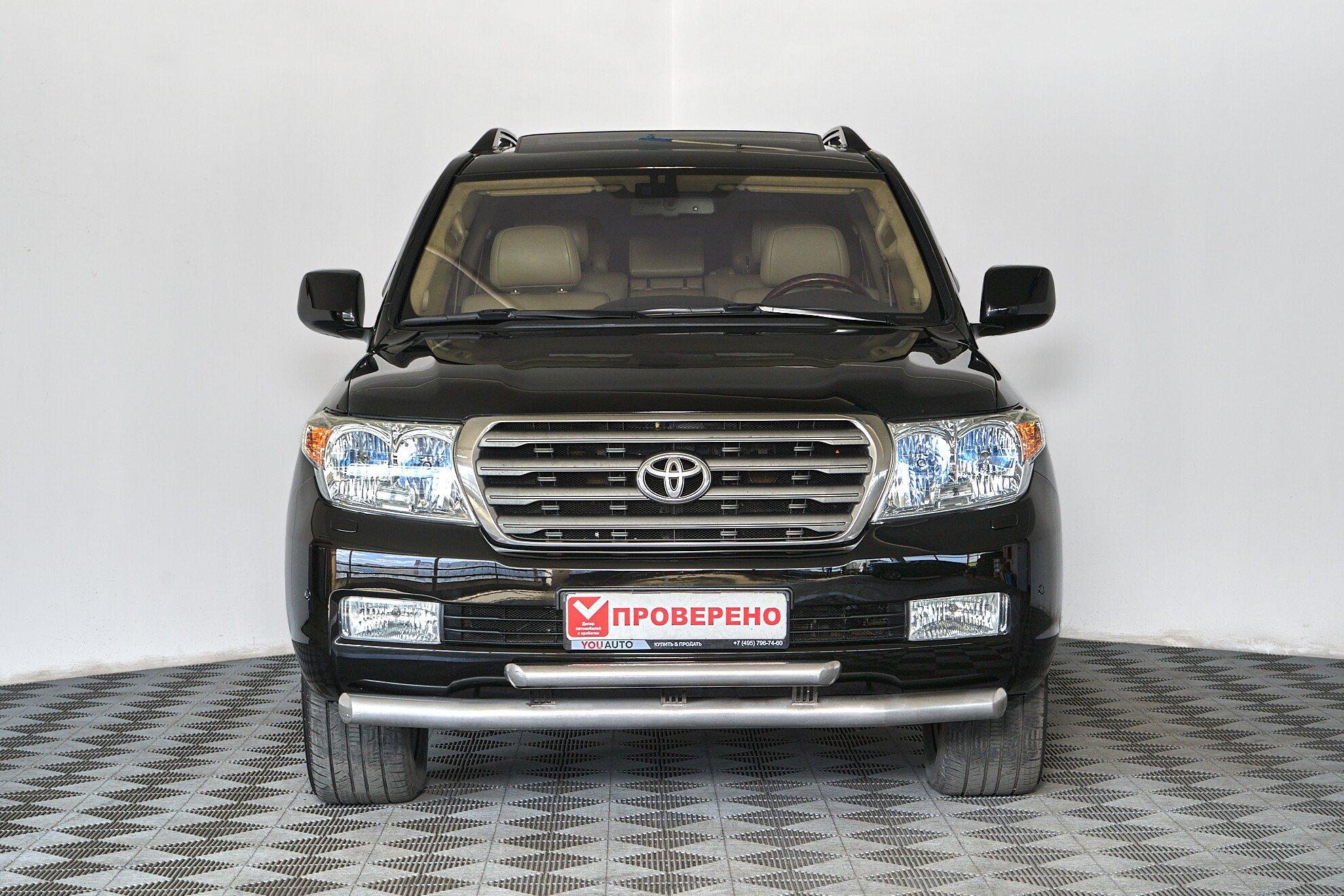 Toyota Land Cruiser 2010, черный
