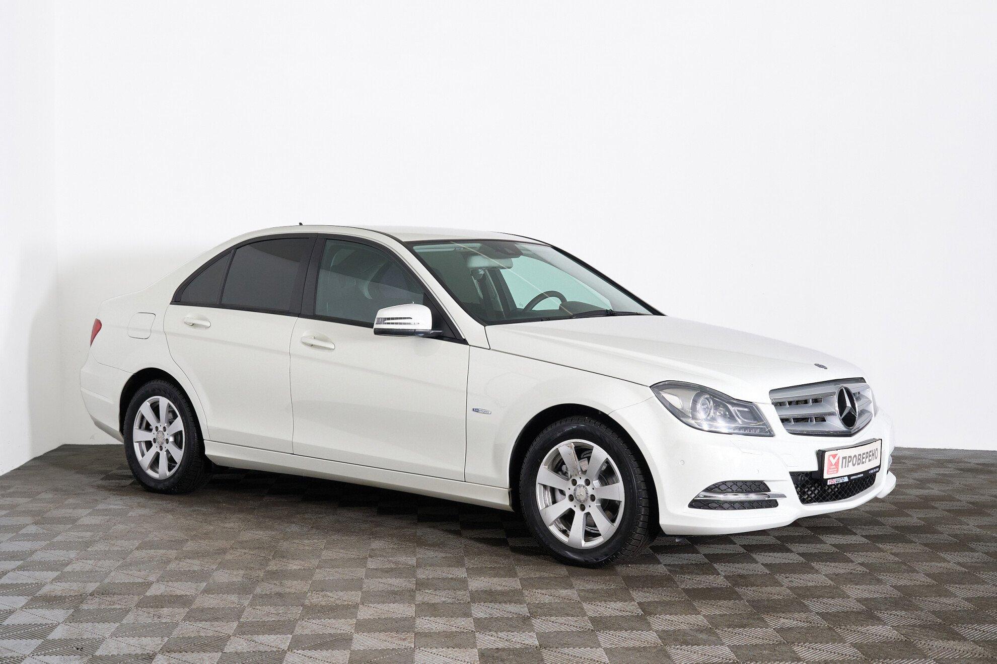 Mercedes-Benz C-Класс 2012, белый