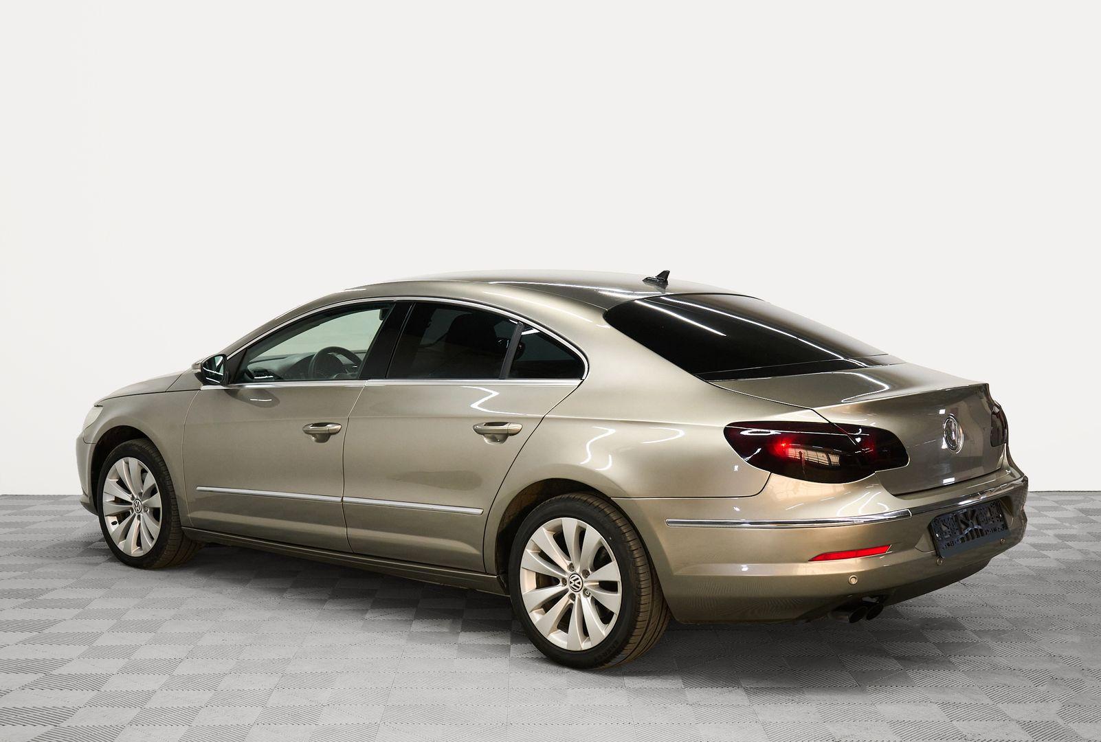 Volkswagen Passat CC 2012, бежевый