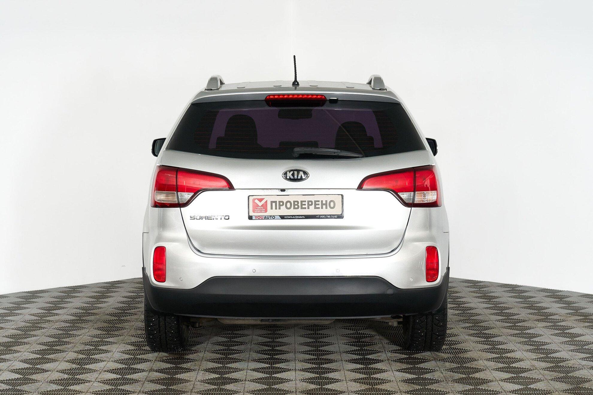Kia Sorento 2012, серебряный