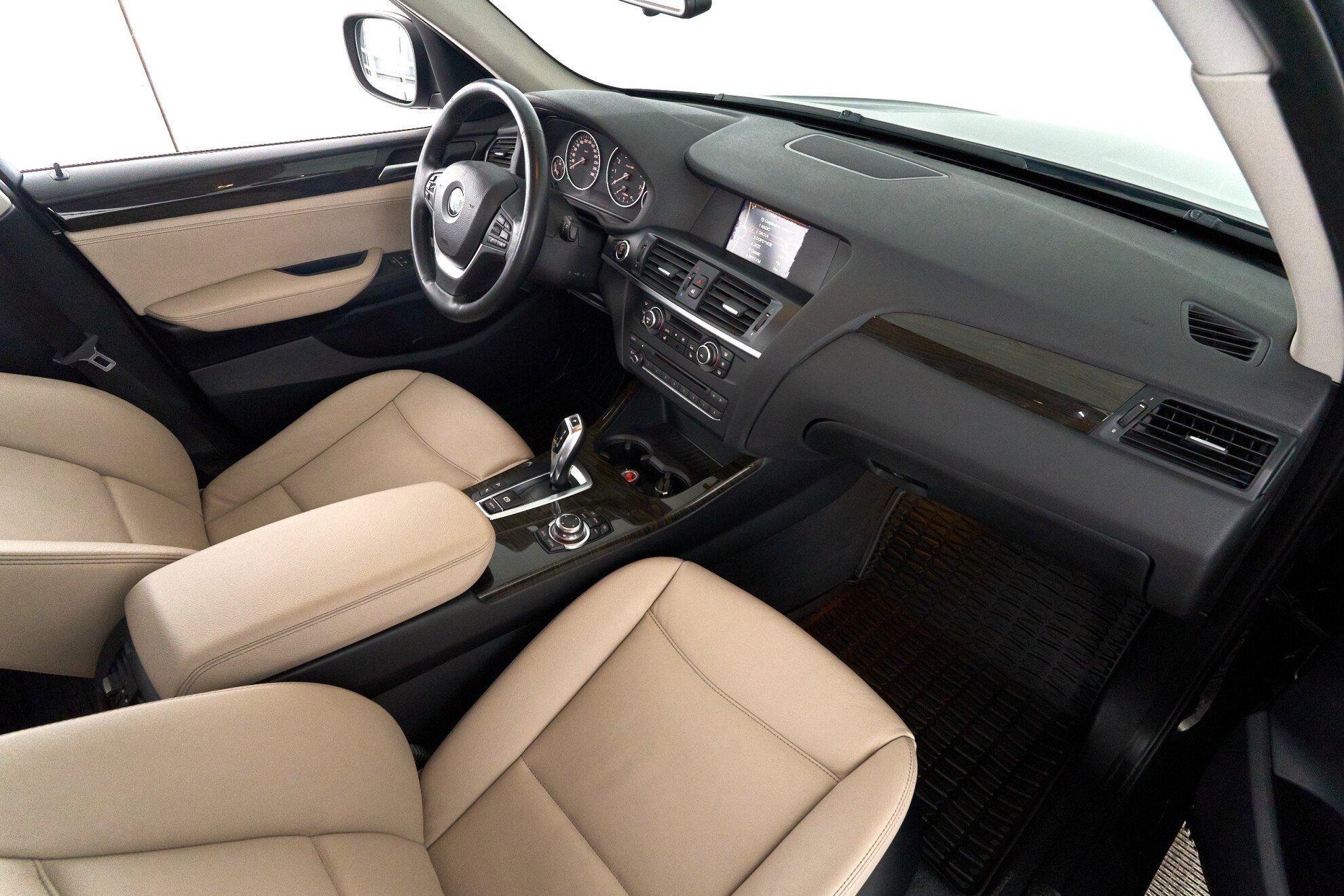 BMW X3 2011, черный