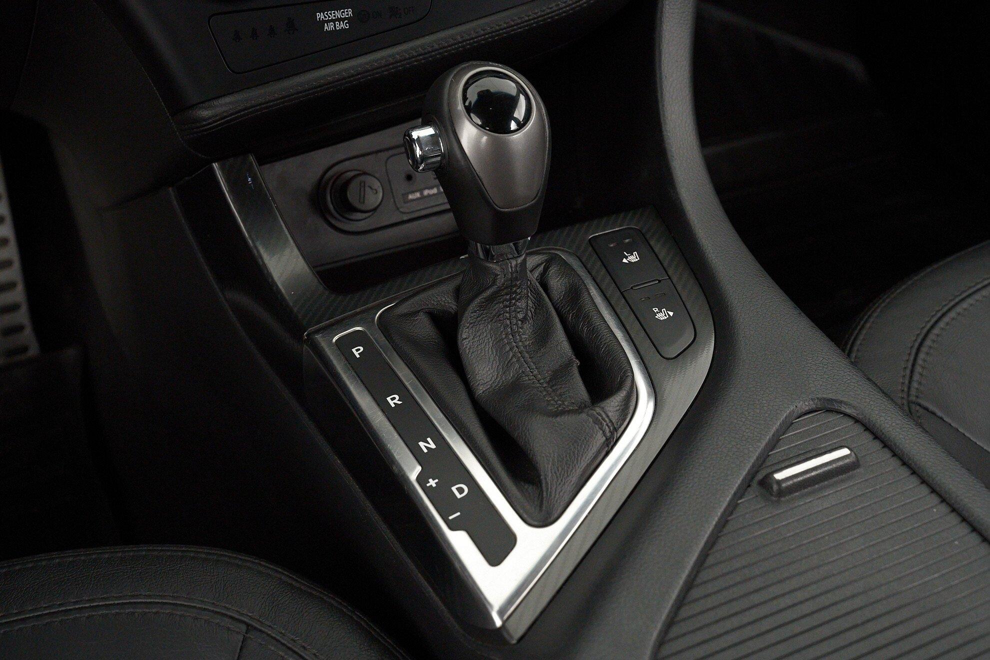 Kia Optima 2012, белый