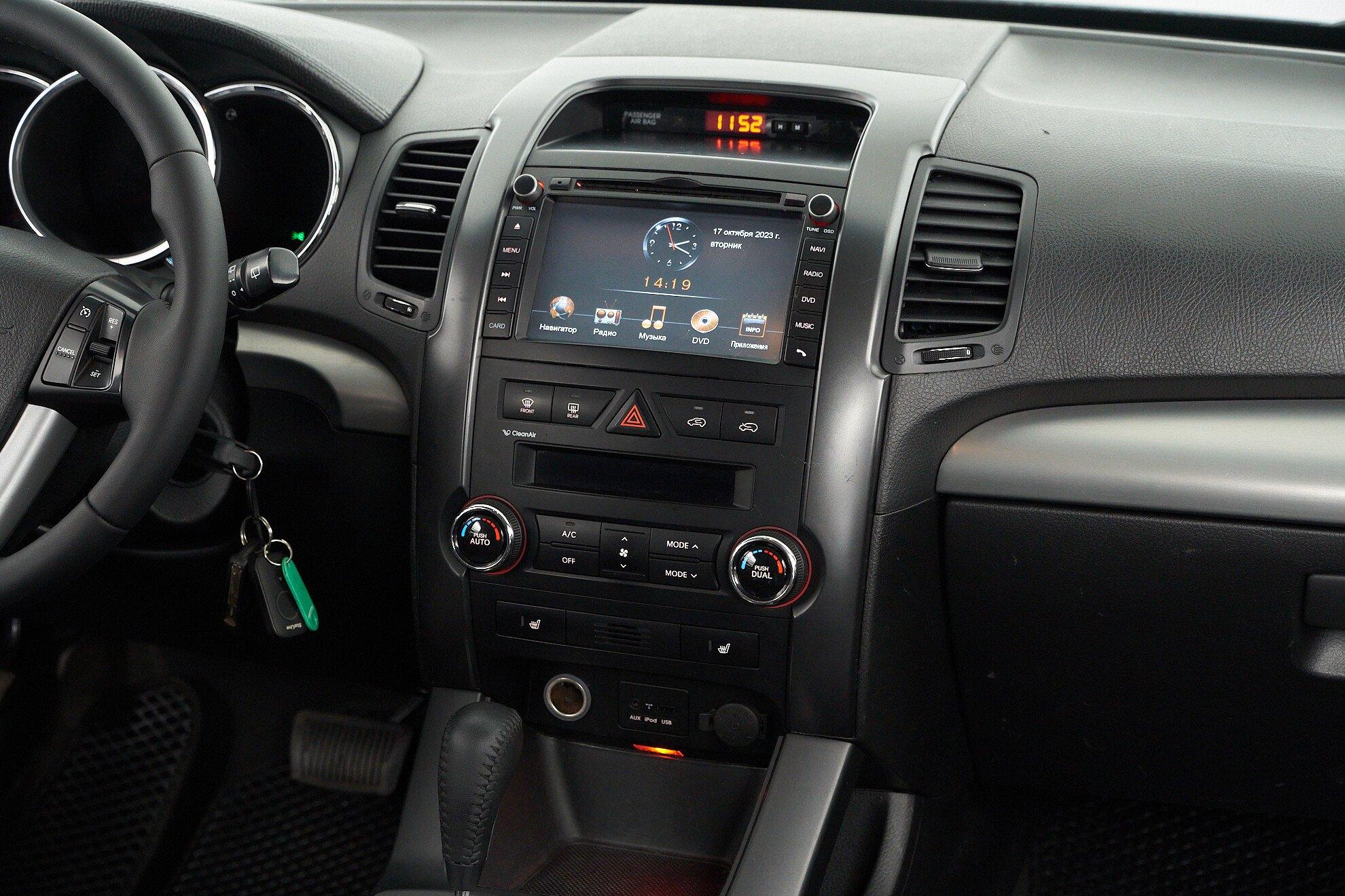 Kia Sorento 2012, черный