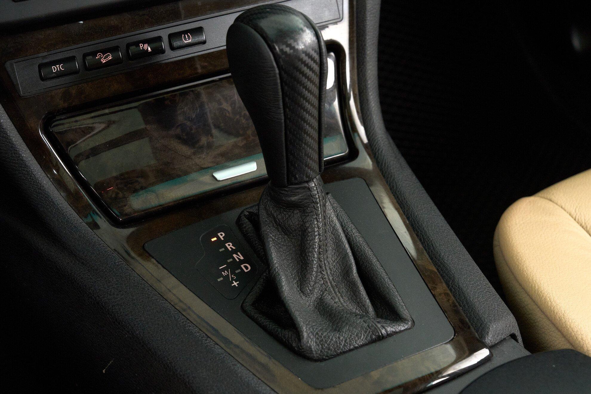 BMW X3 2008, серый