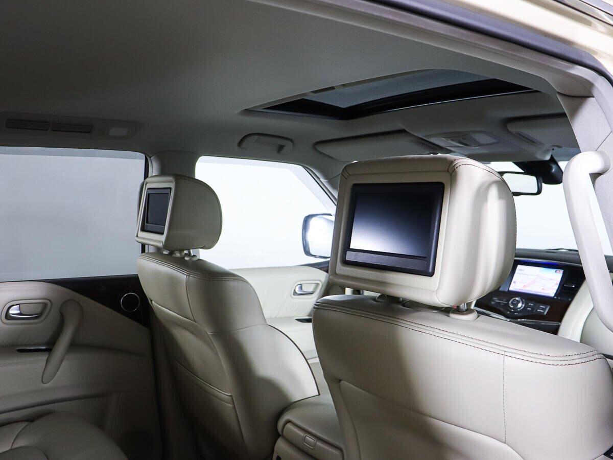Nissan Patrol 2013, бежевый