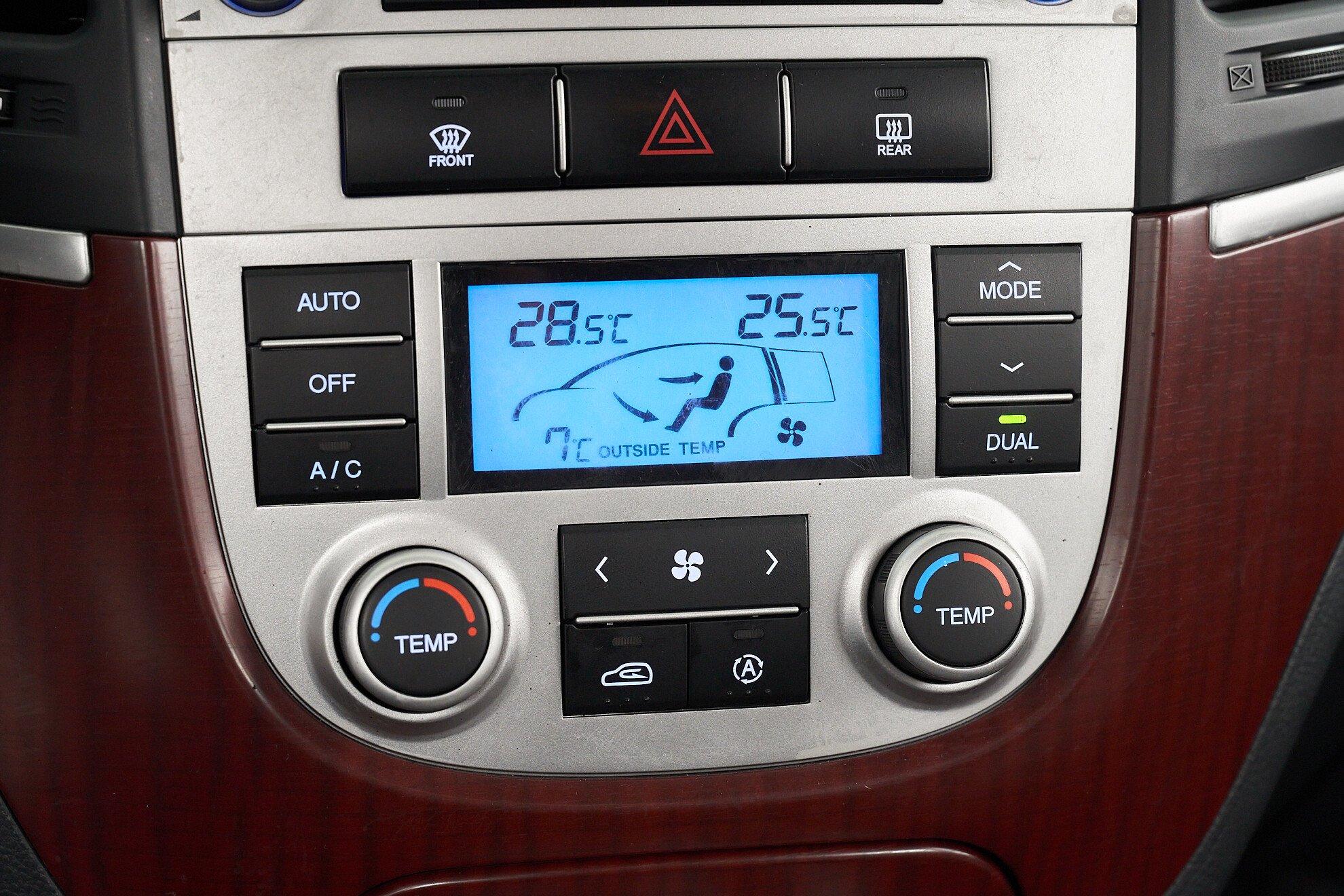 Hyundai Santa Fe 2010, фиолетовый