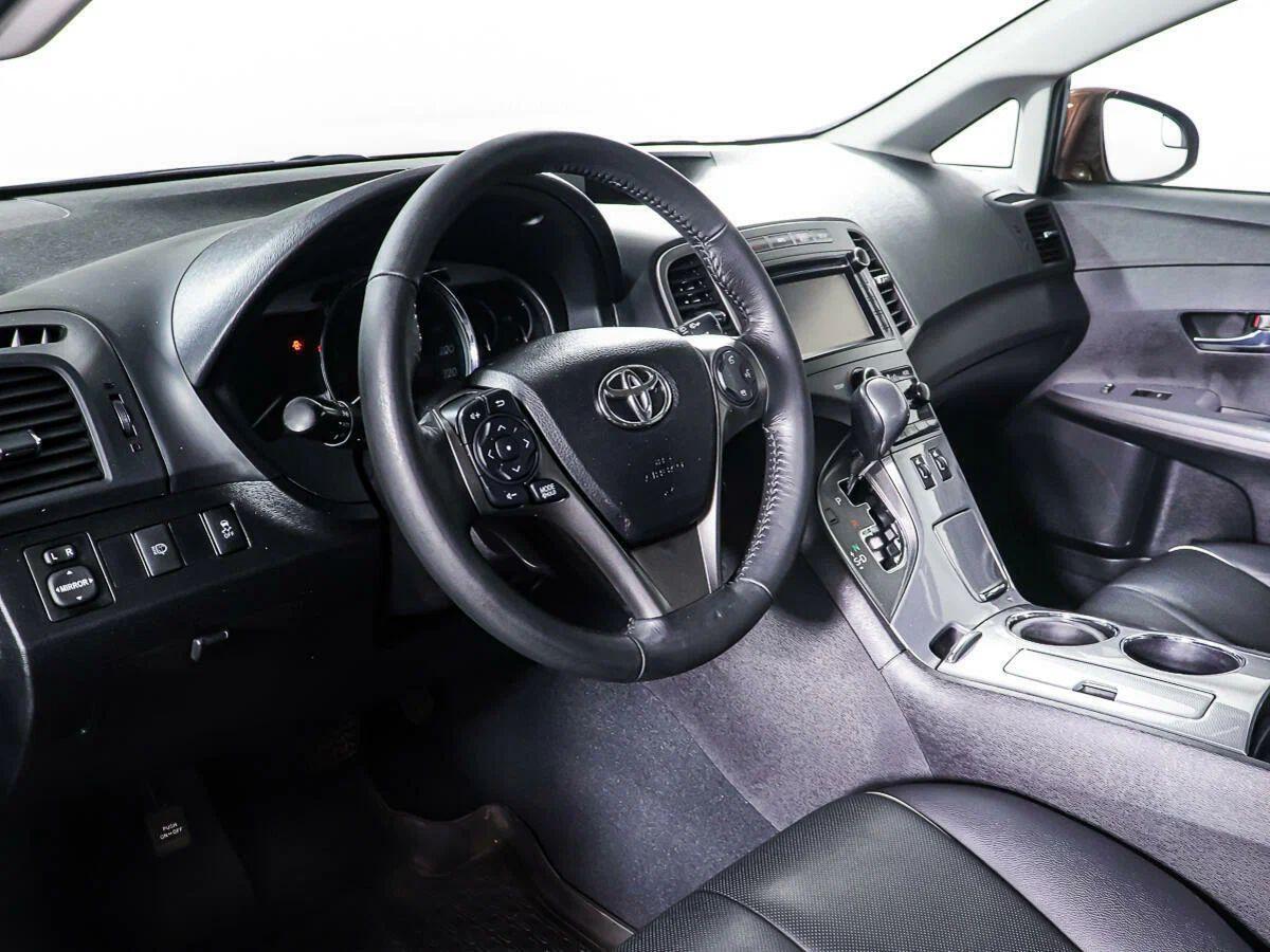 Toyota Venza 2015, коричневый