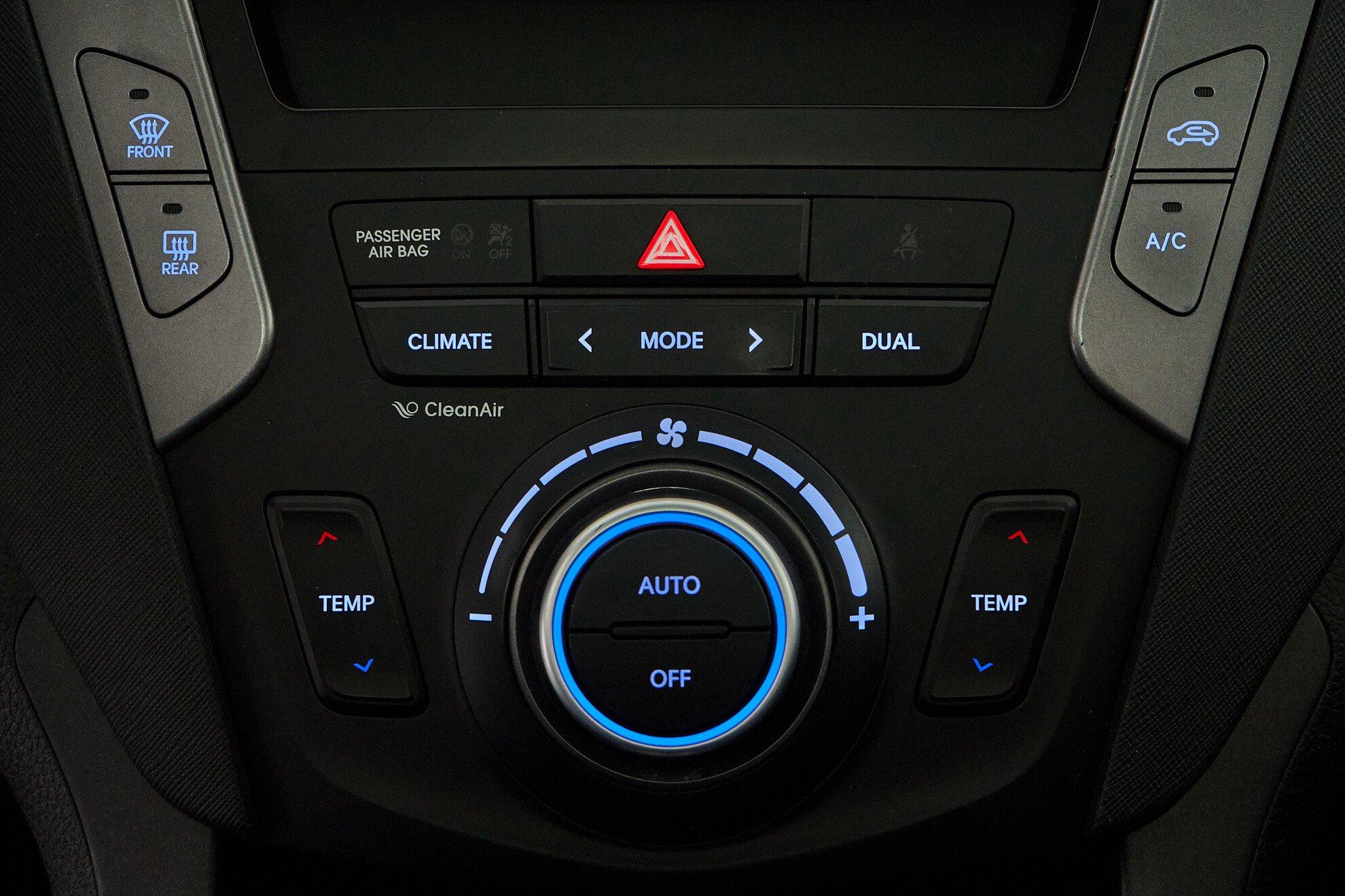 Hyundai Santa Fe 2013, белый