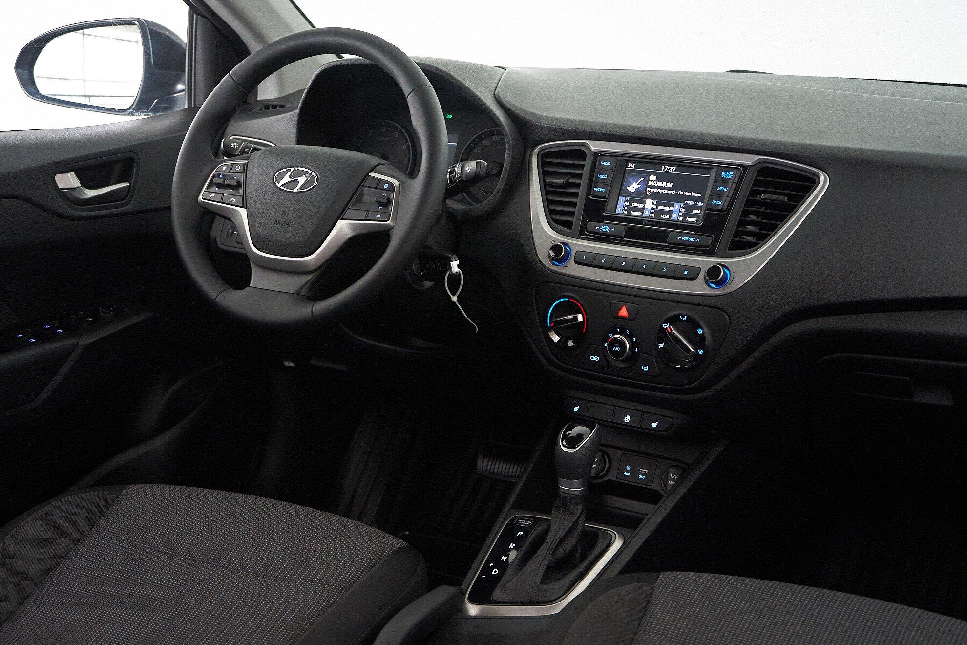 Hyundai Solaris 2020, черный