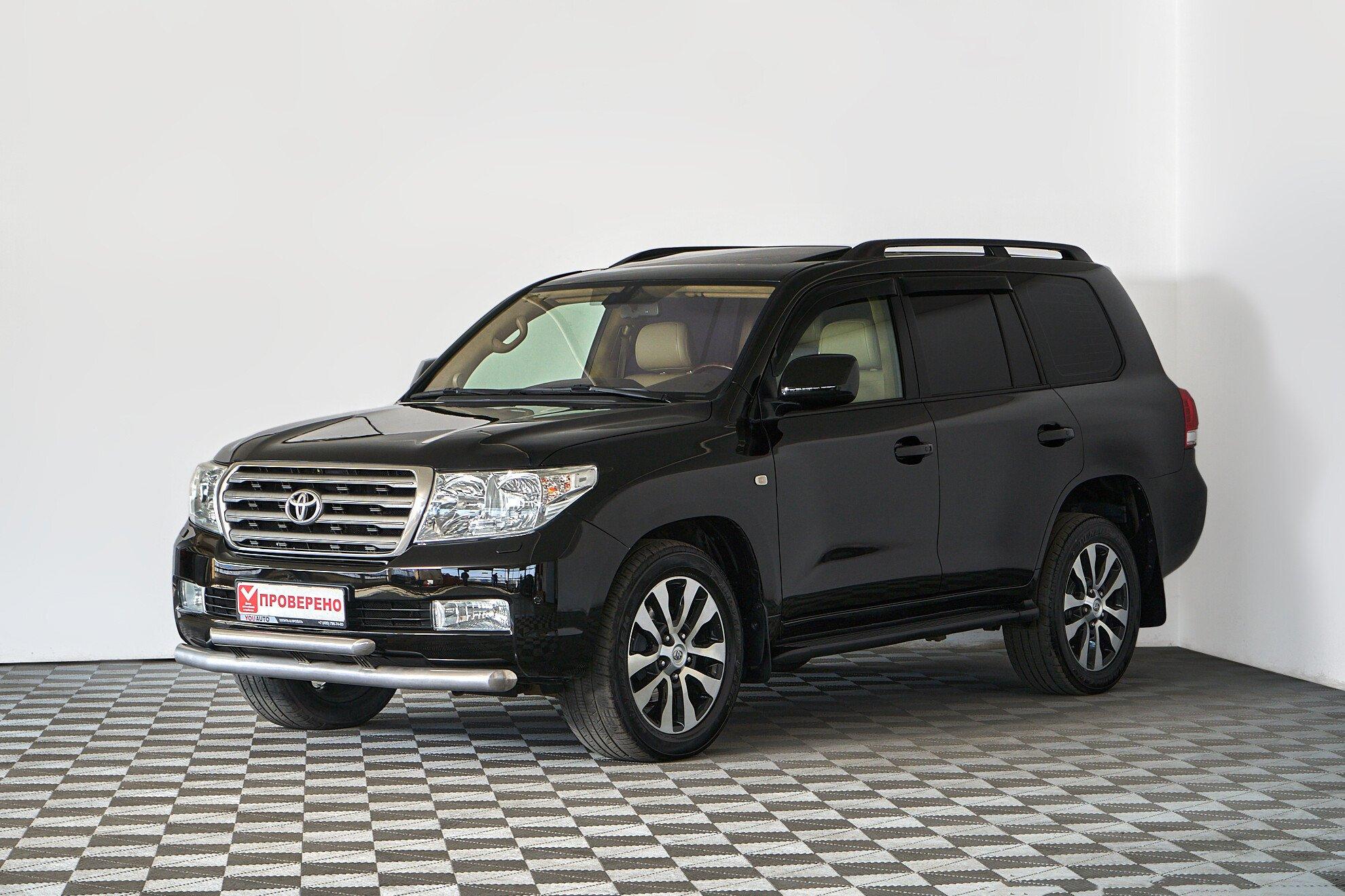 Toyota Land Cruiser 2010, черный