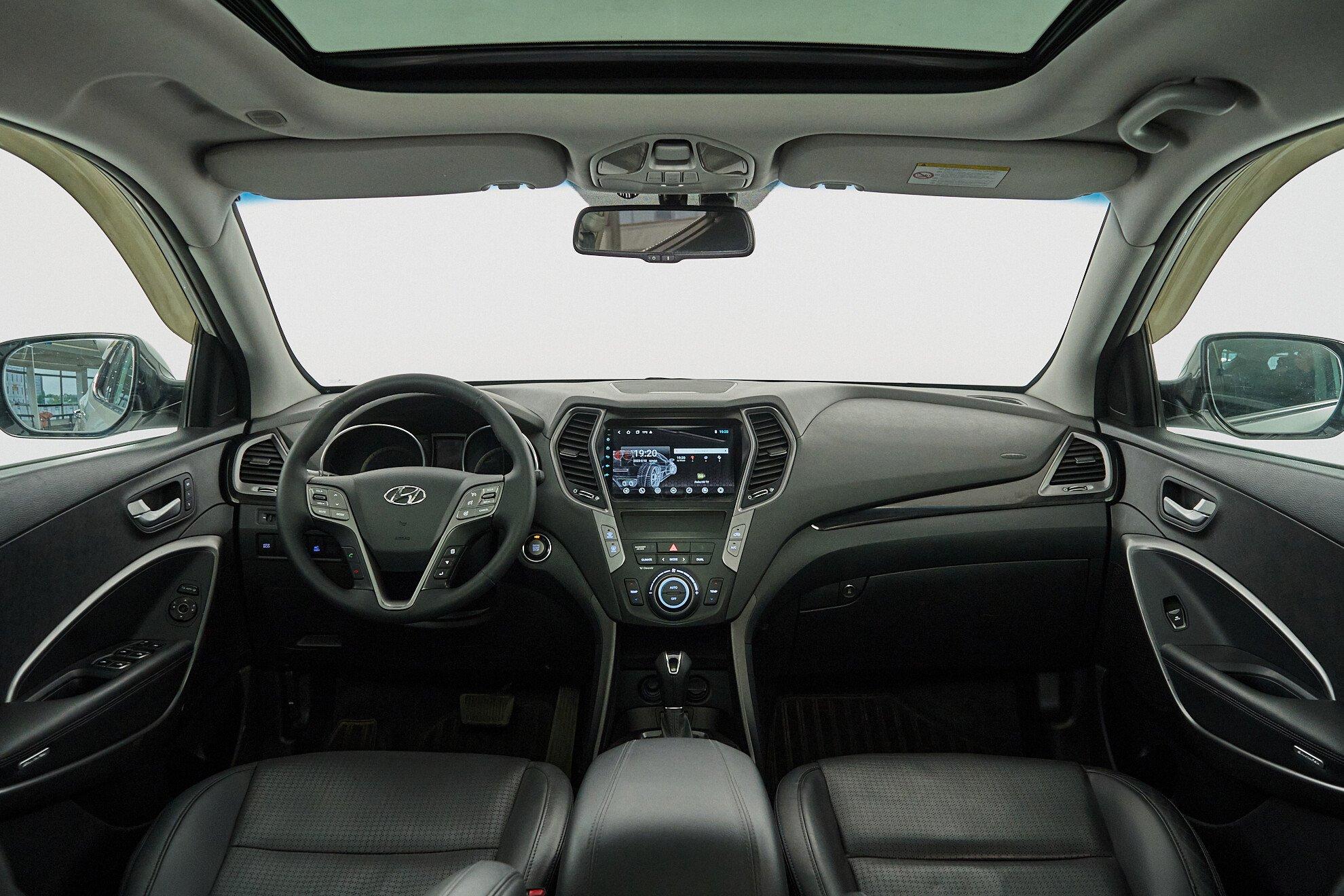 Hyundai Santa Fe 2013, белый