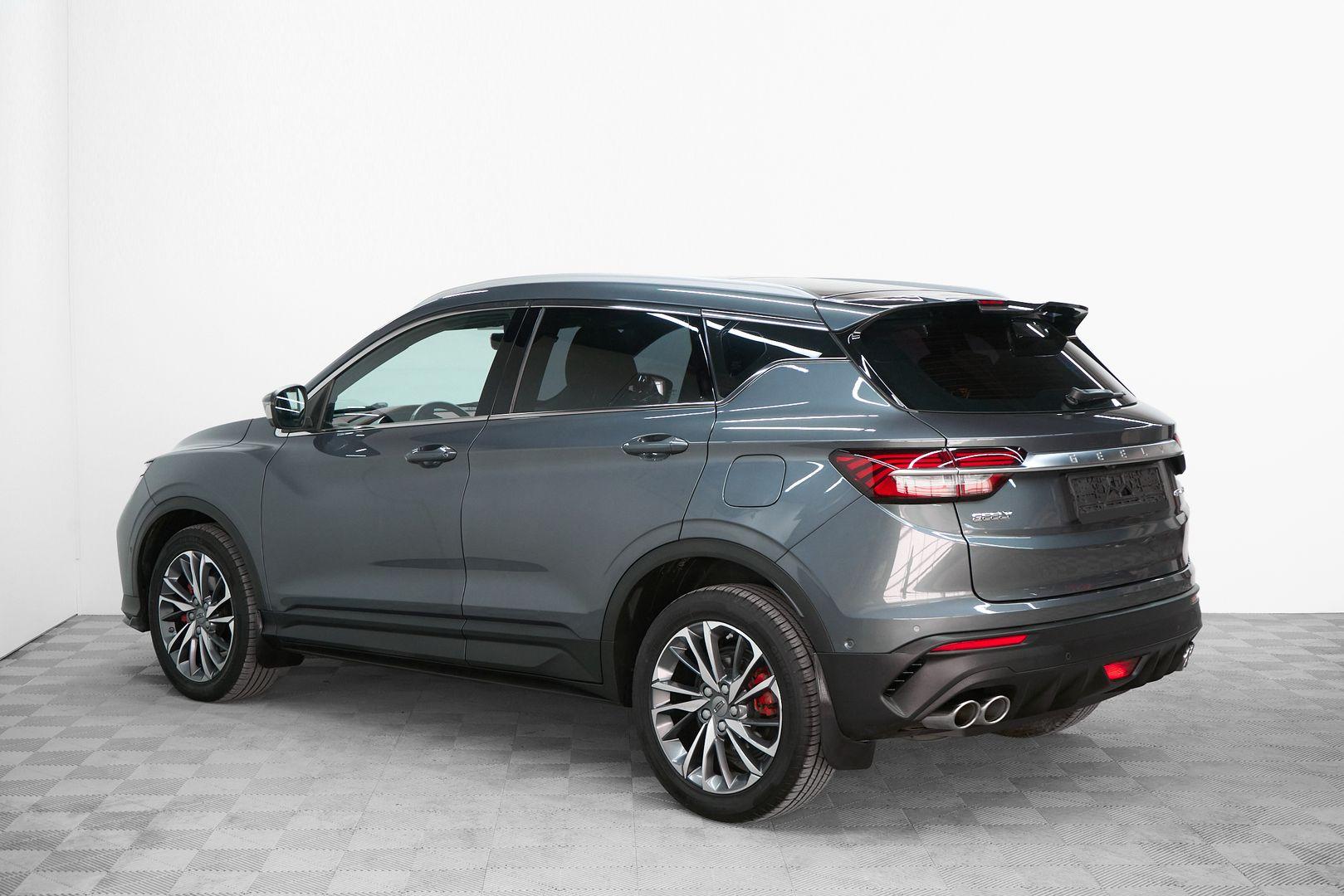 Geely Coolray 2021, серый