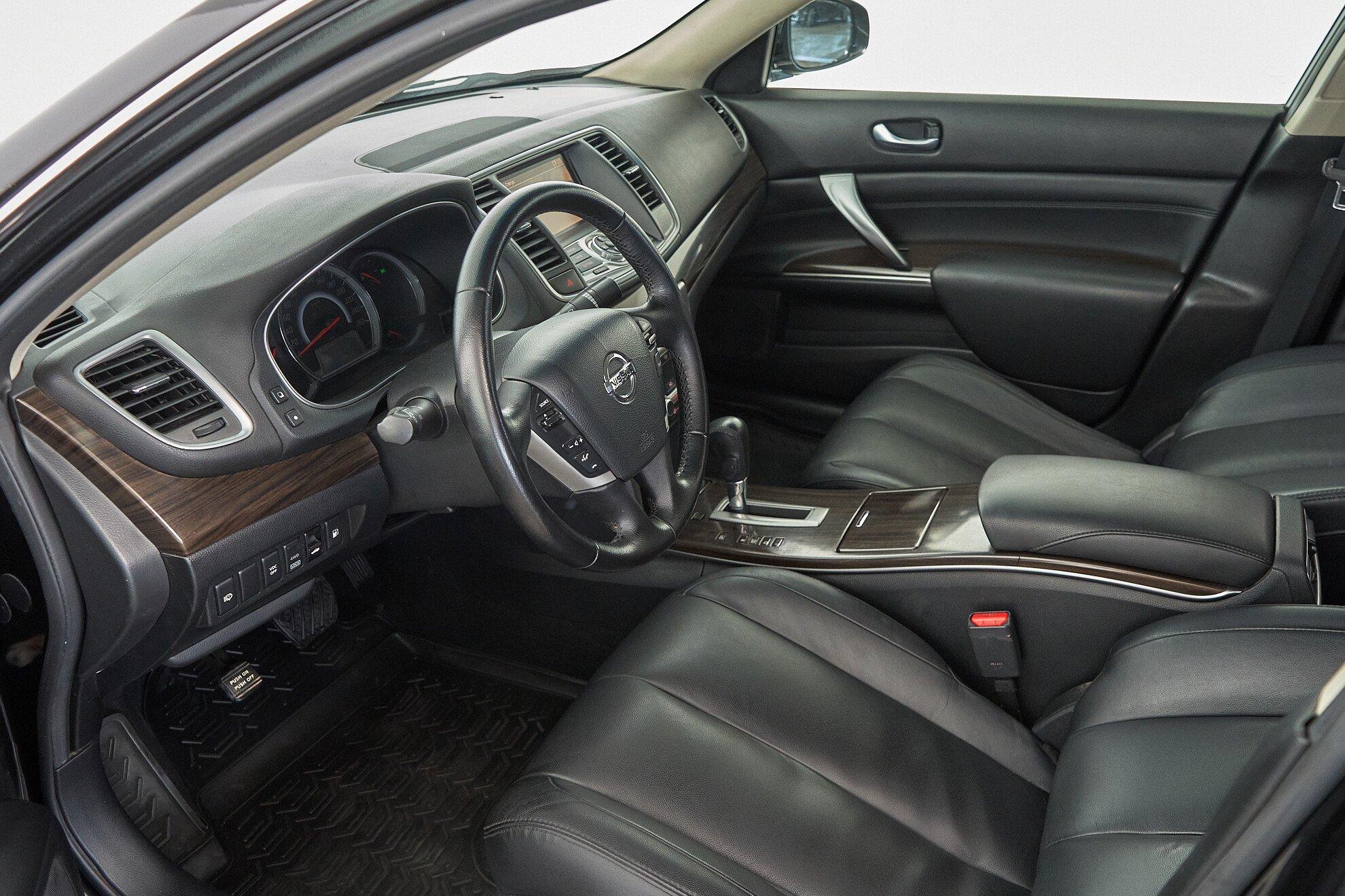 Nissan Teana 2011, черный