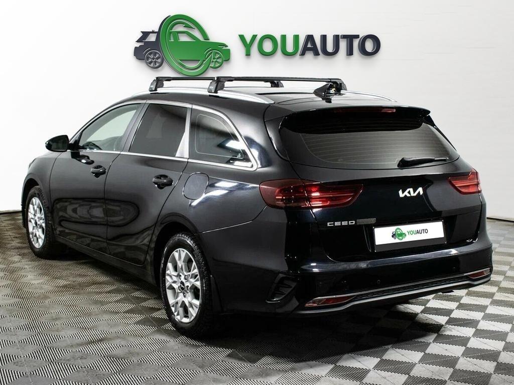 Kia Ceed 2021, черный