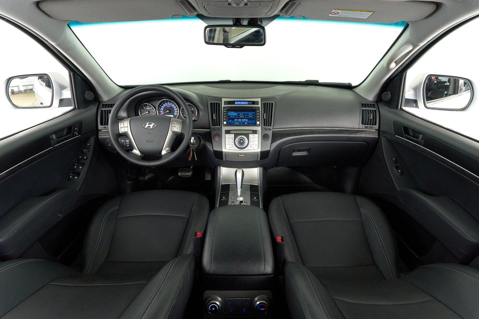 Hyundai ix55 2012, серебряный
