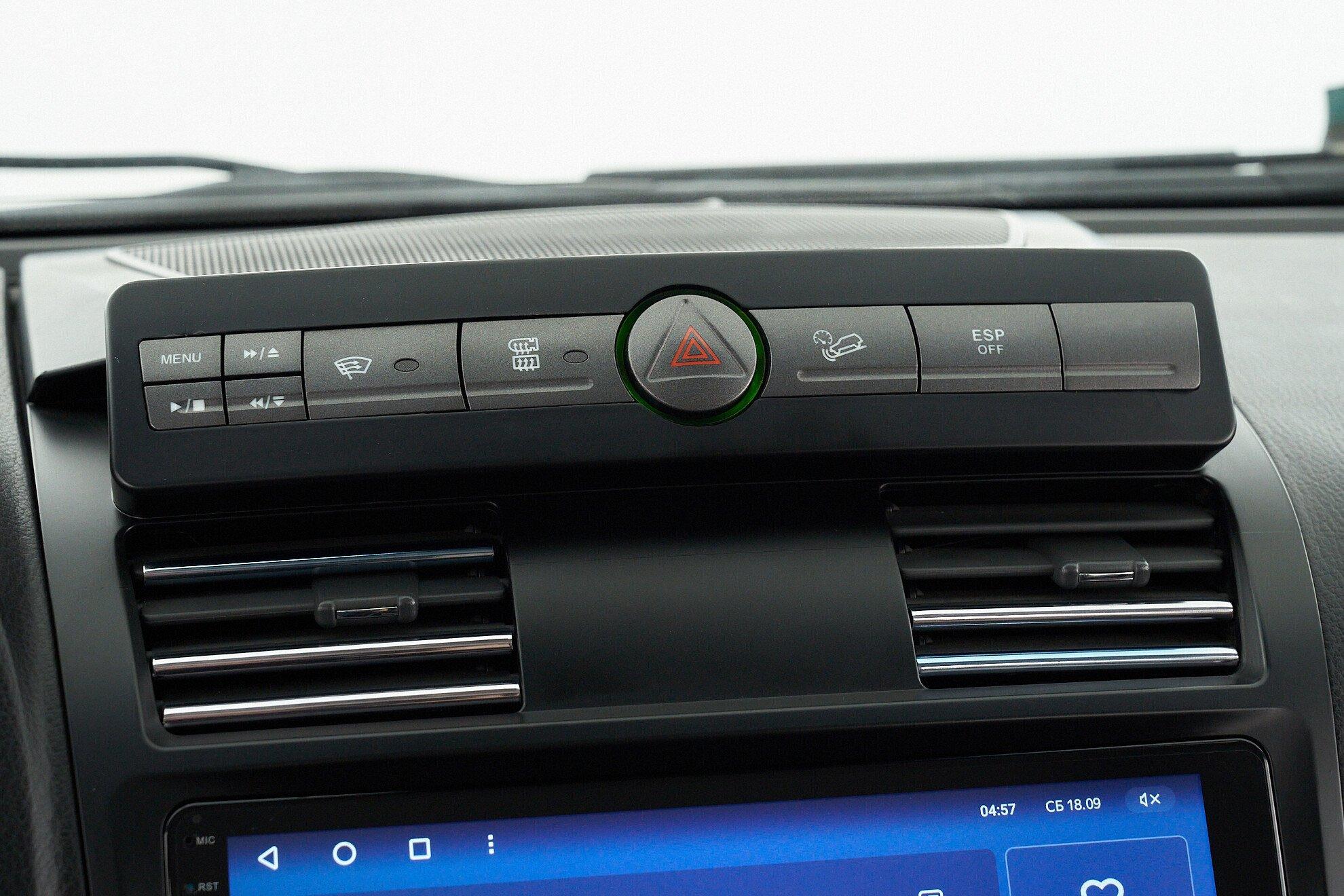 SsangYong Rexton 2010, серебряный