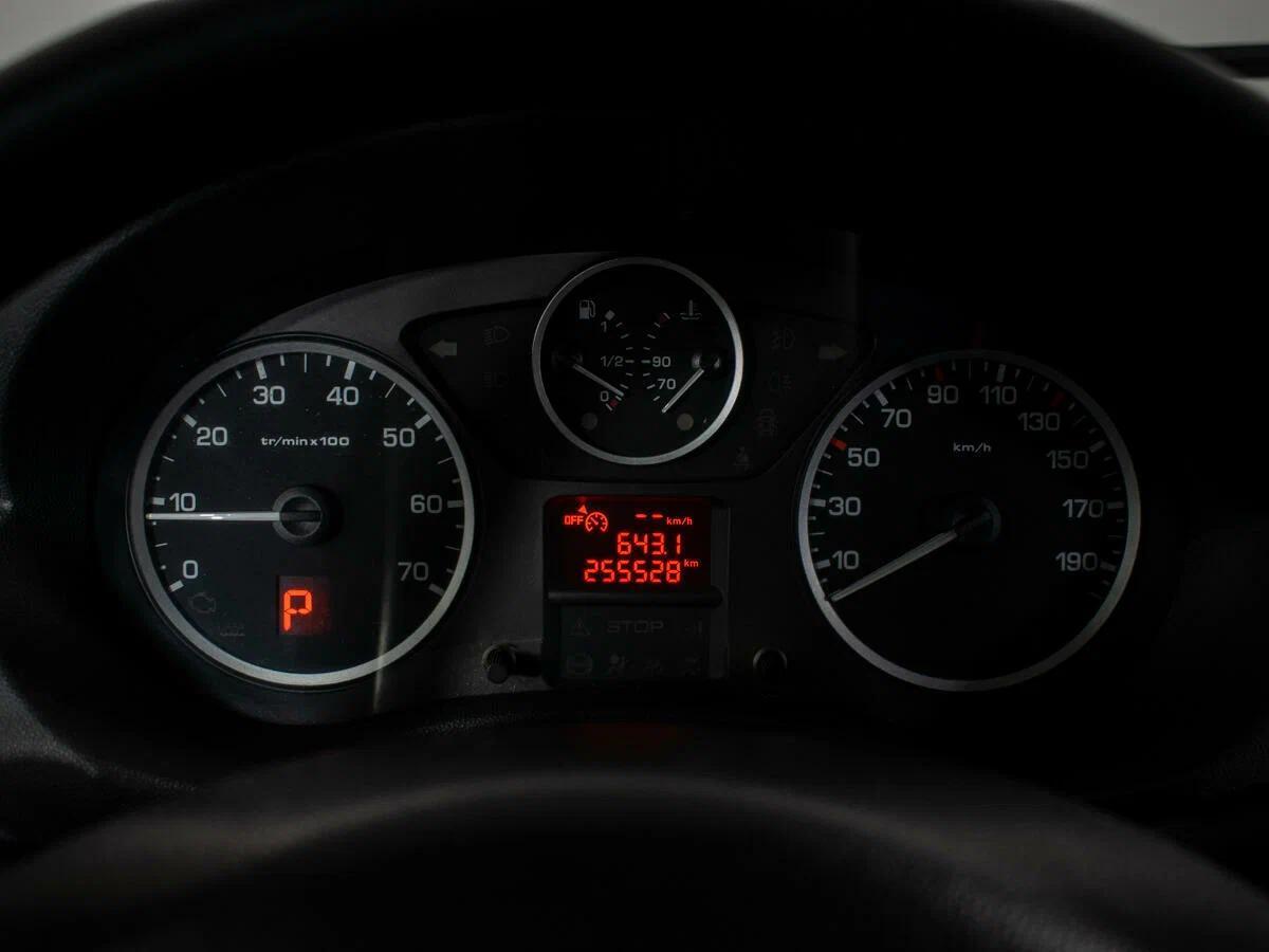 Peugeot Expert 2015, коричневый