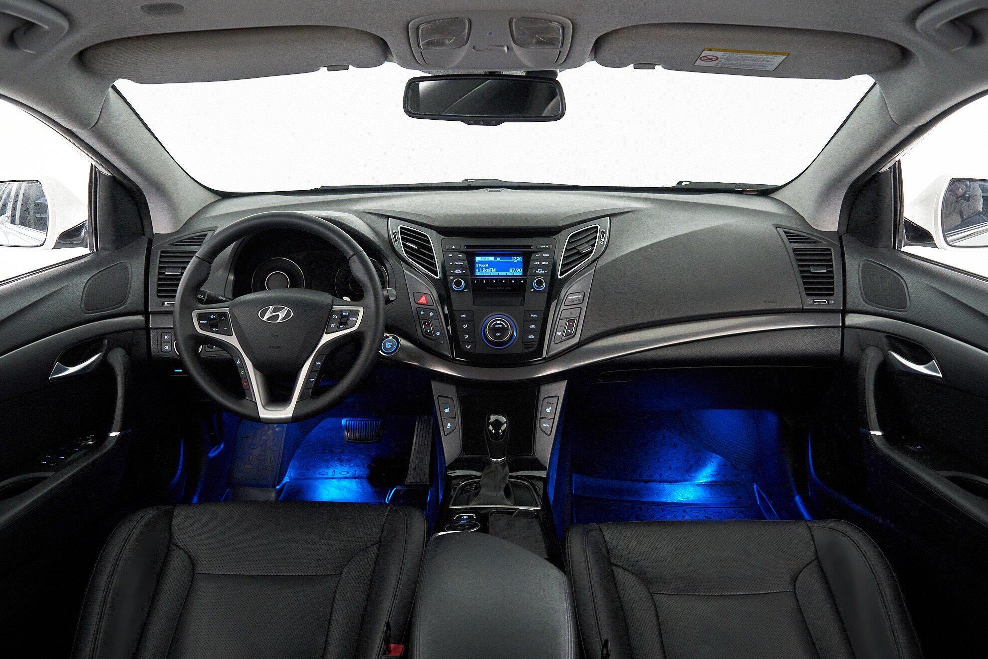 Hyundai i40 2013, белый