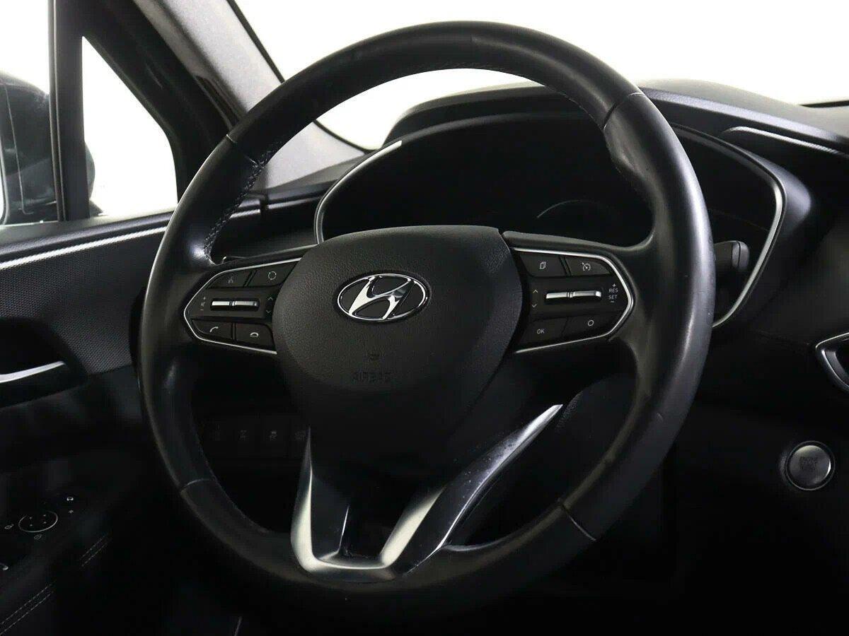 Hyundai Santa Fe 2020, черный