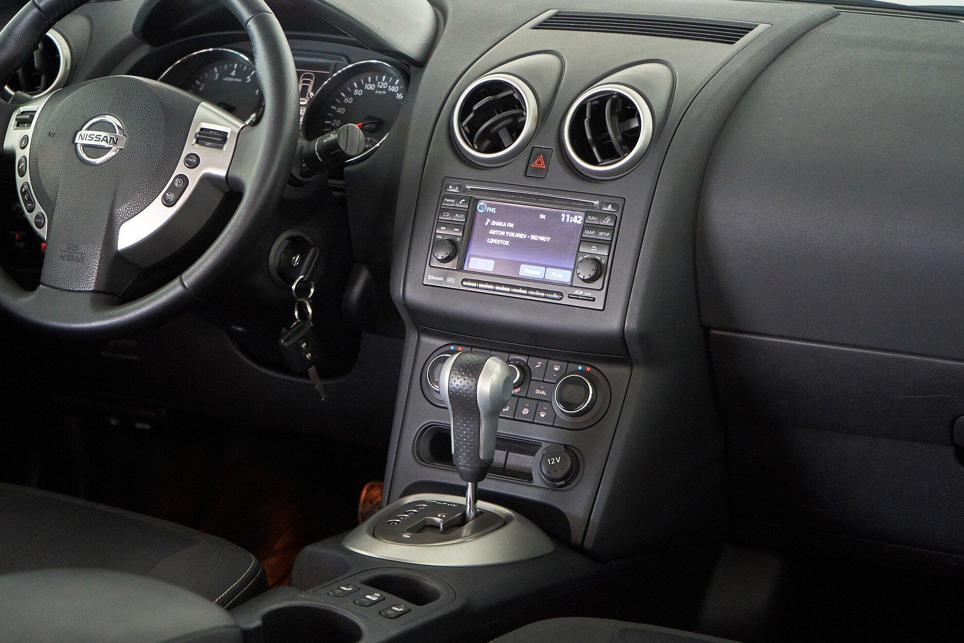 Nissan Qashqai 2012, синий