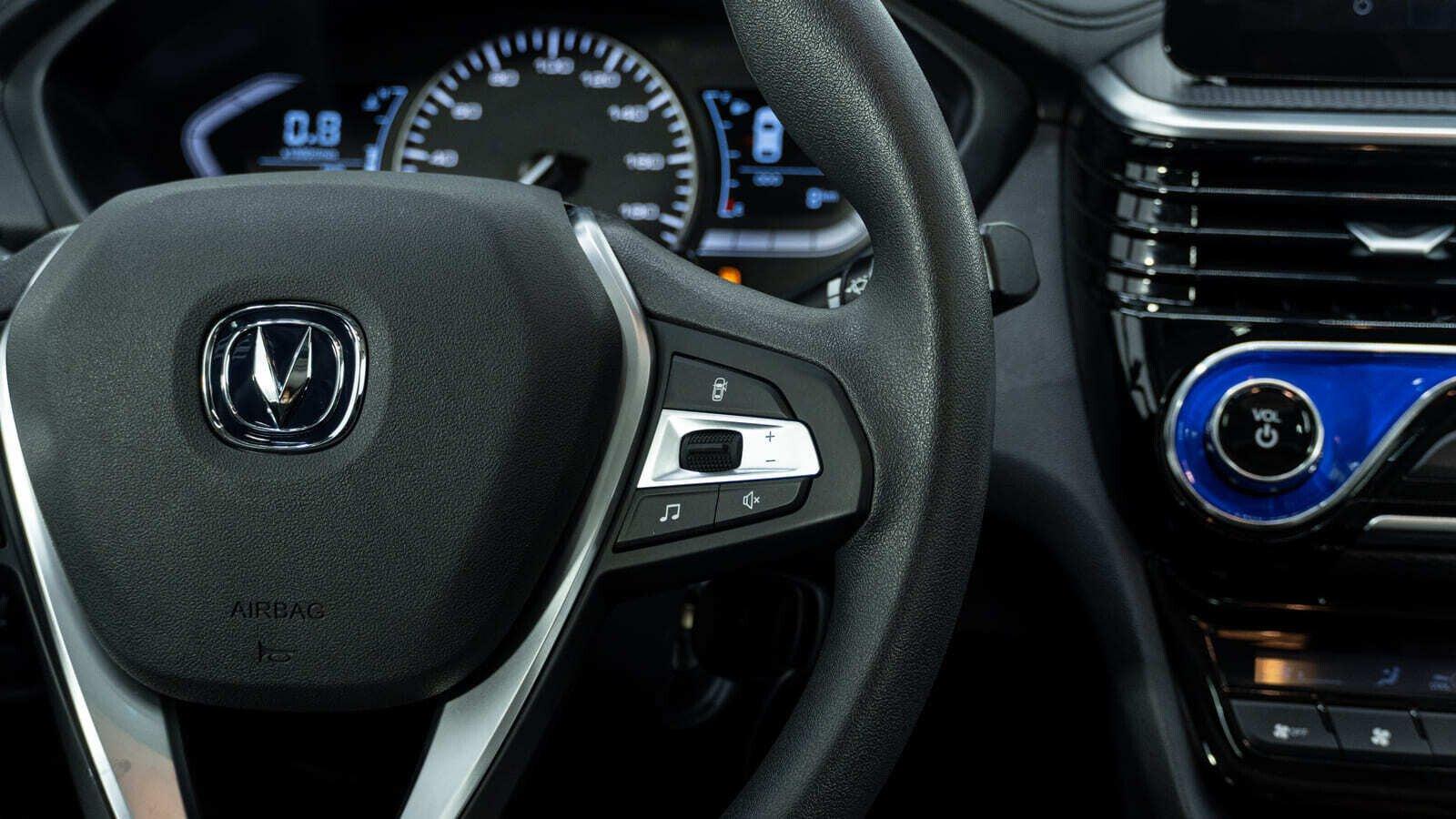 Changan Alsvin 2024, синий