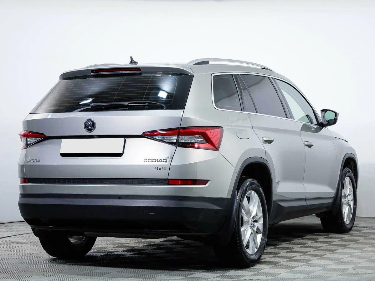 Skoda Kodiaq 2021, бежевый