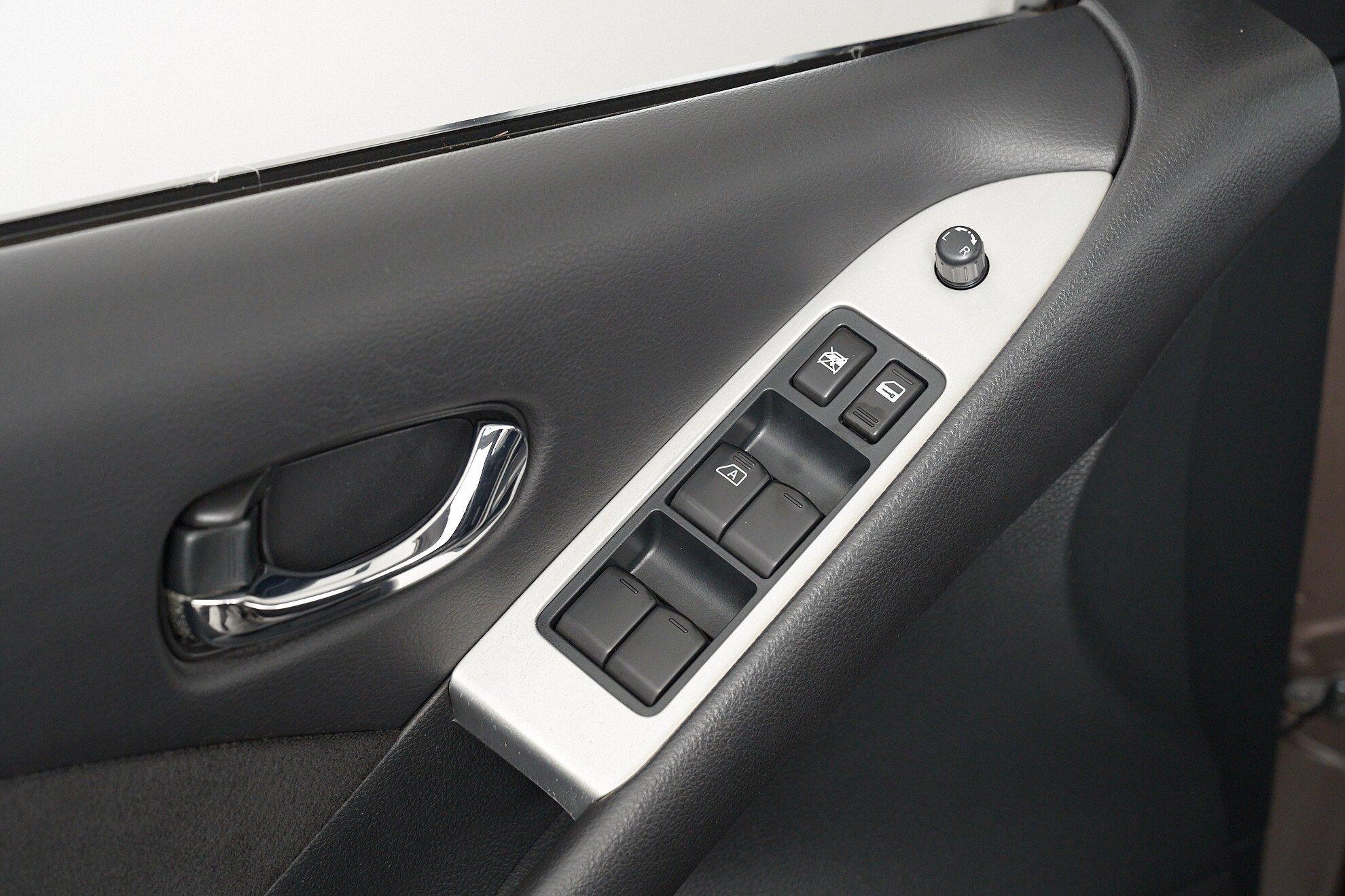 Nissan Murano 2012, бежевый