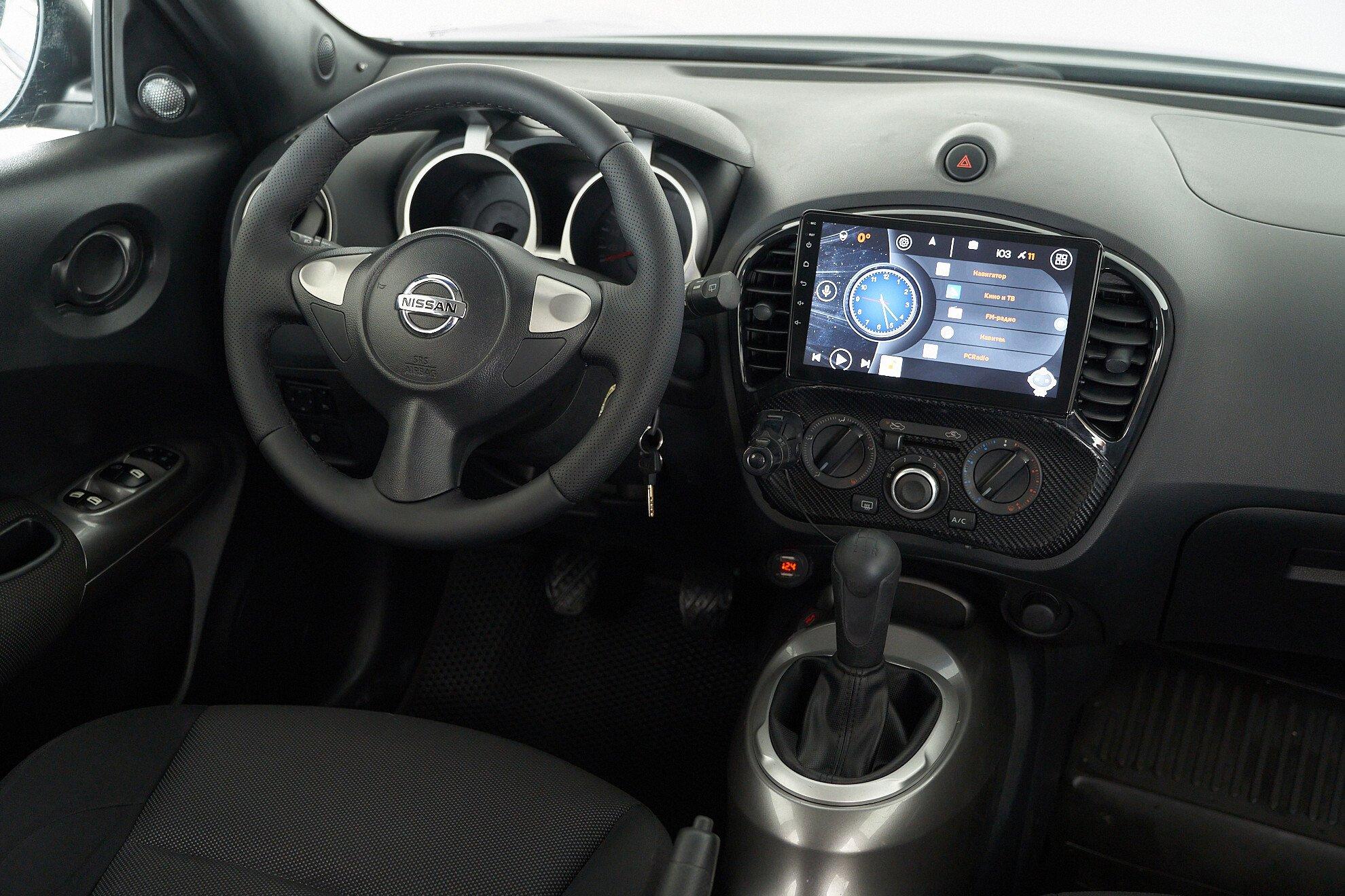 Nissan Juke 2013, черный