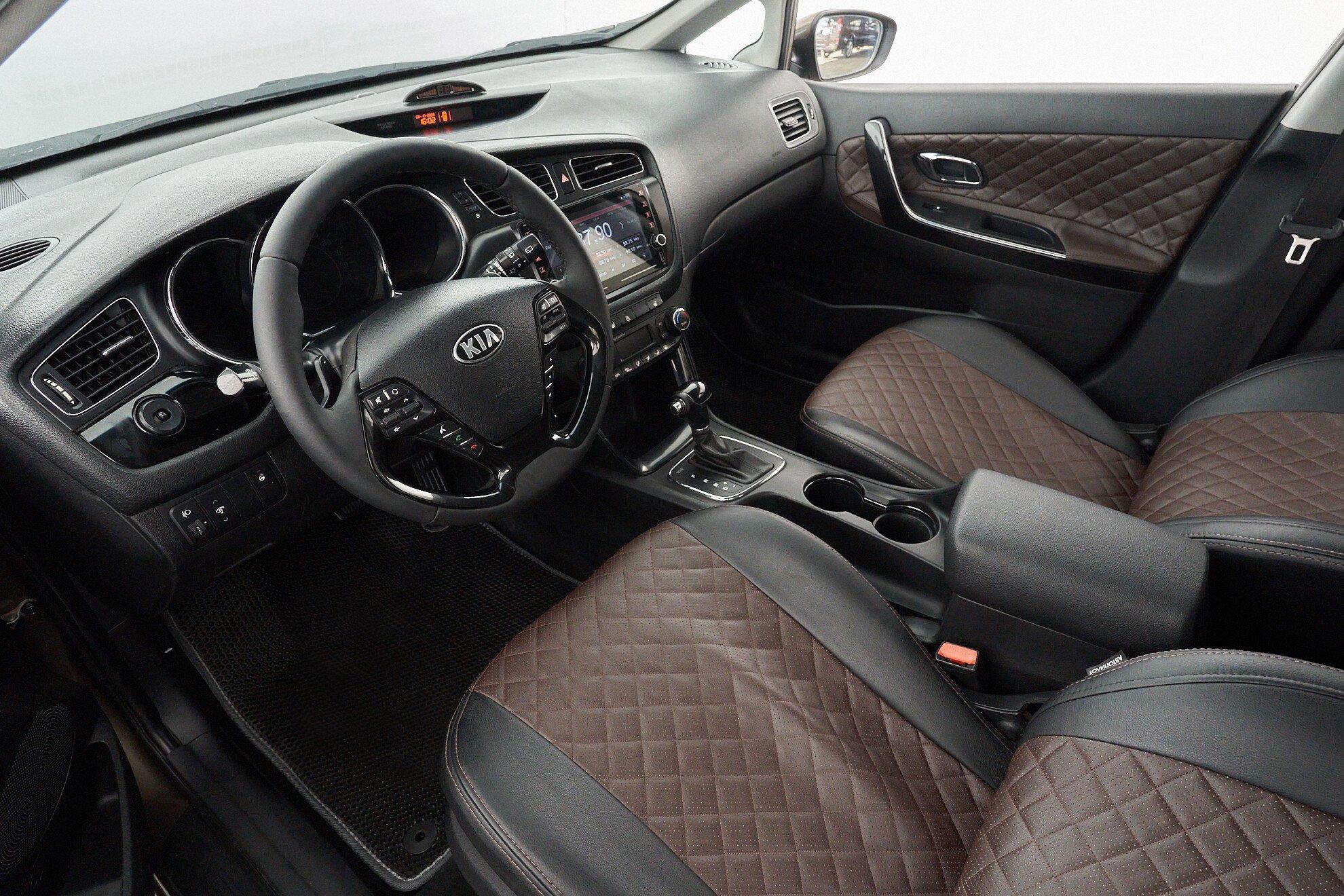 Kia Ceed 2014, коричневый